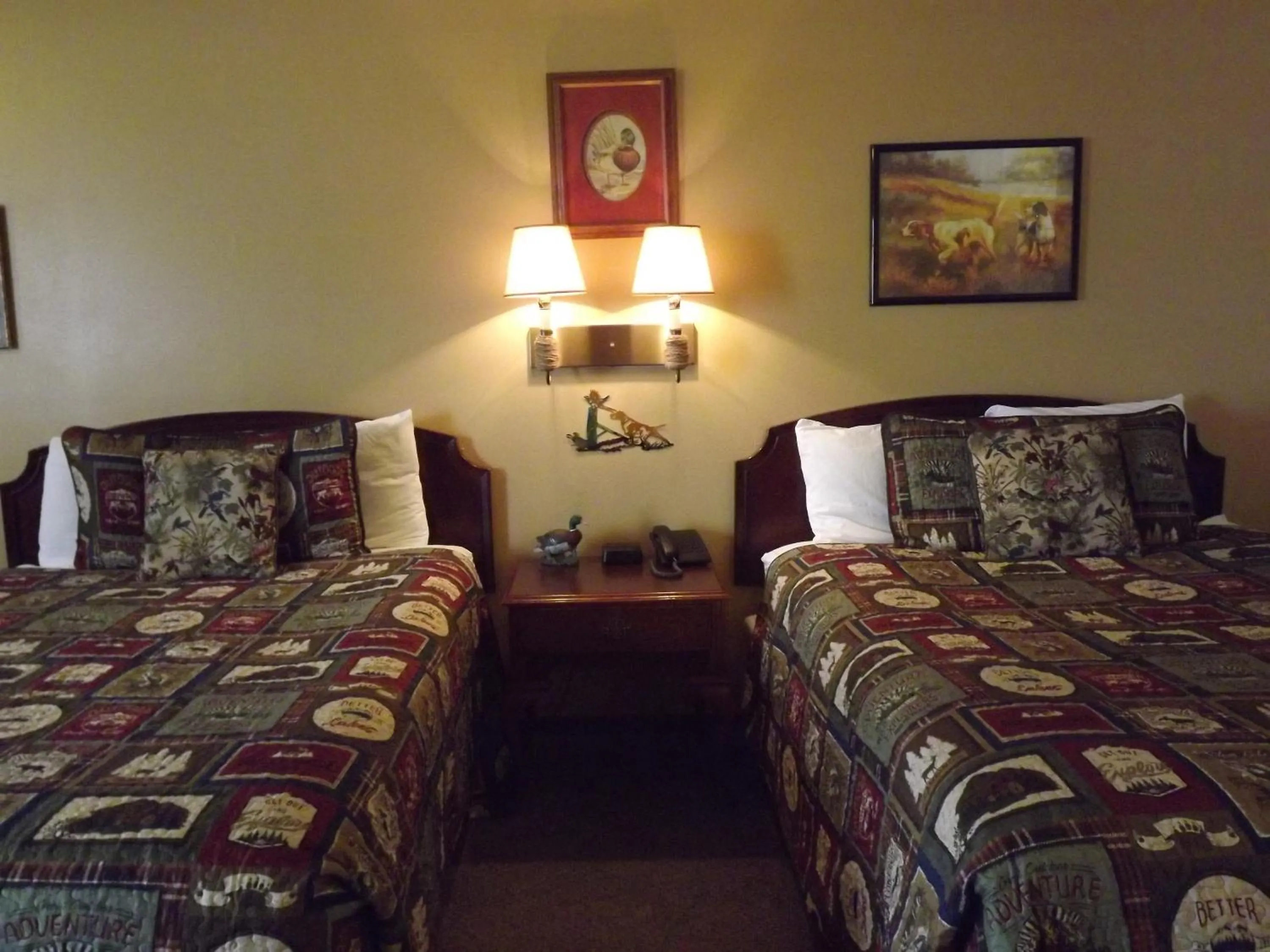 Bed in Crest Country Inn