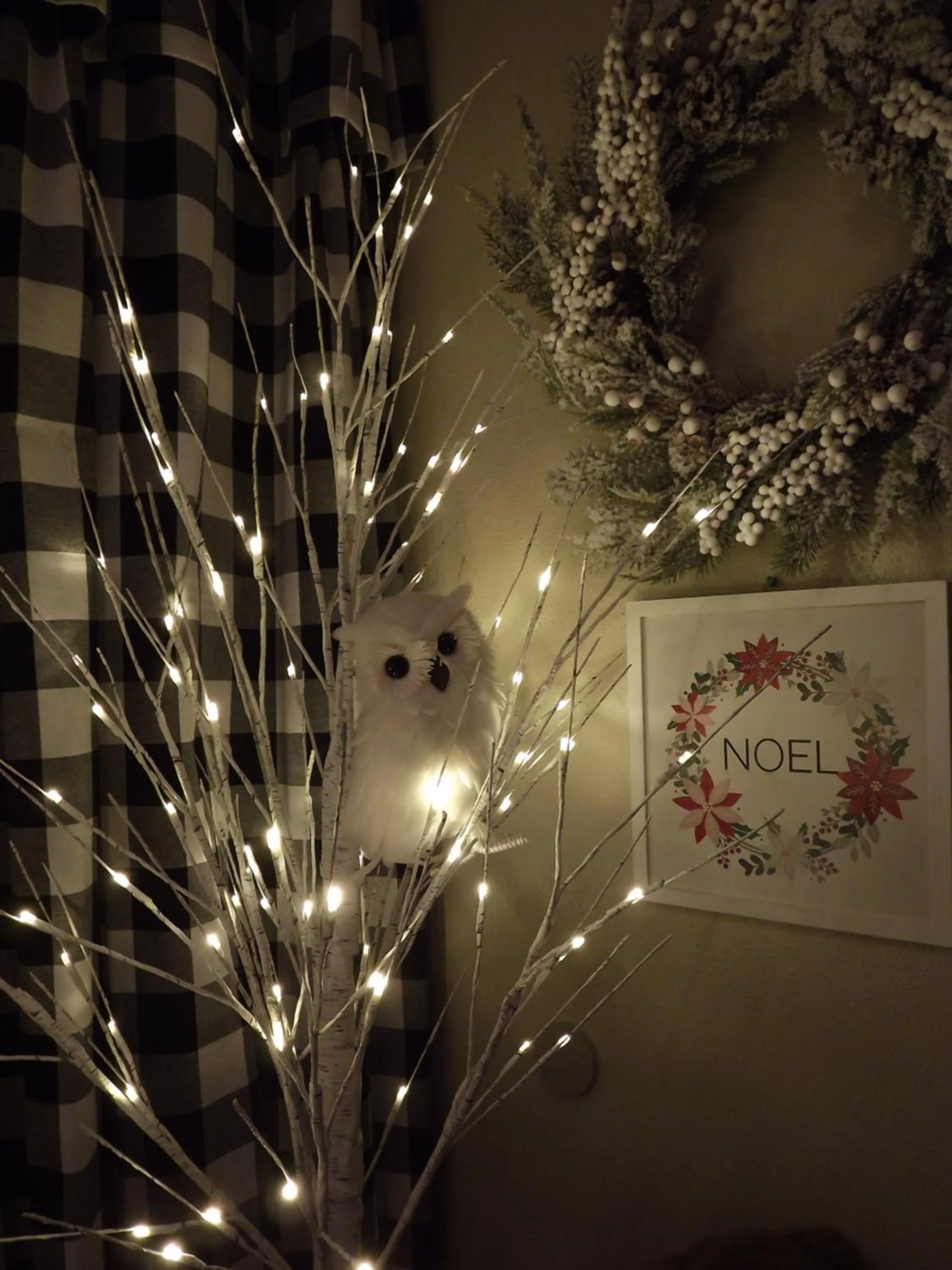 Decorative detail in Crest Country Inn