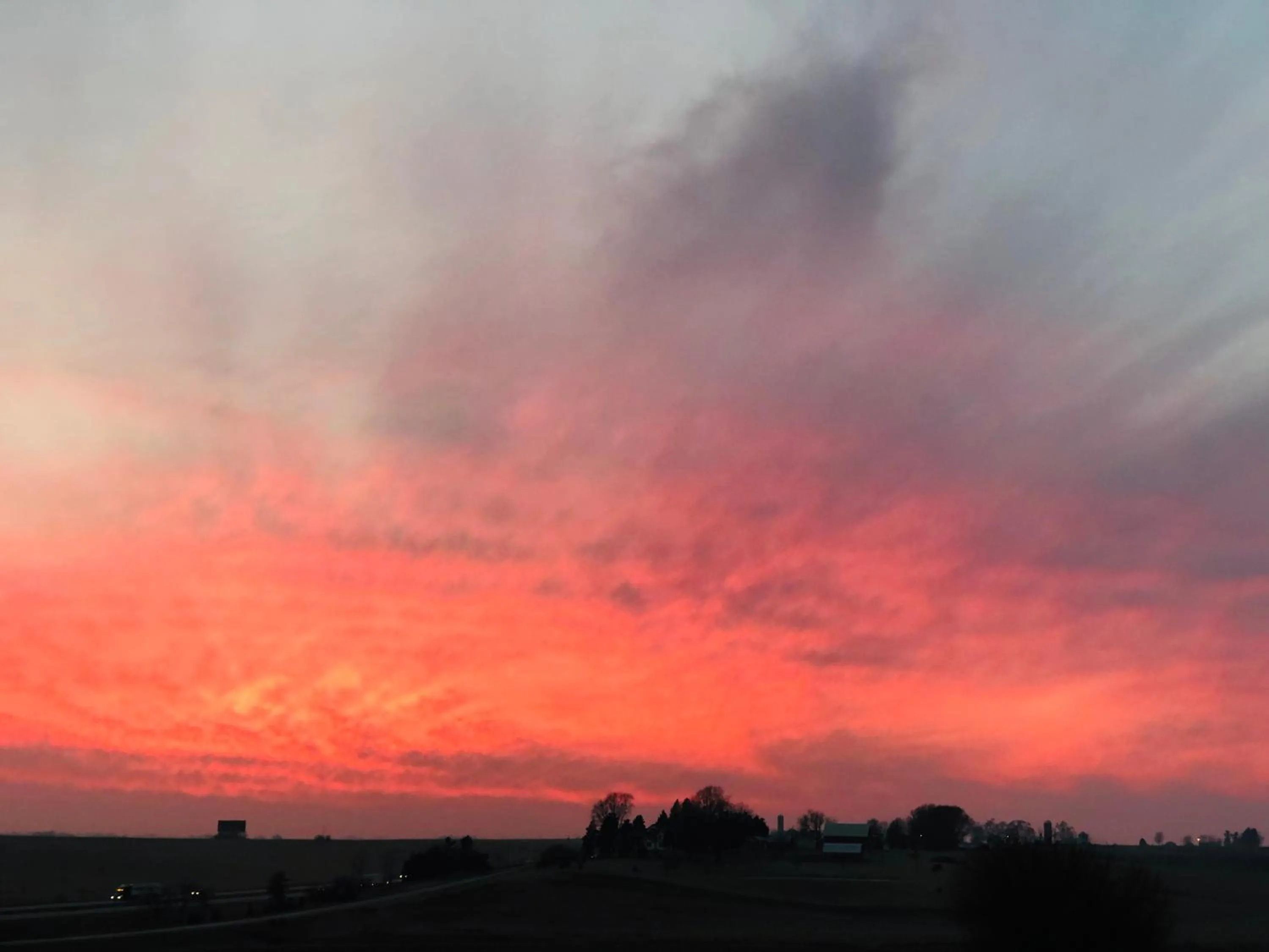 Sunset in Crest Country Inn