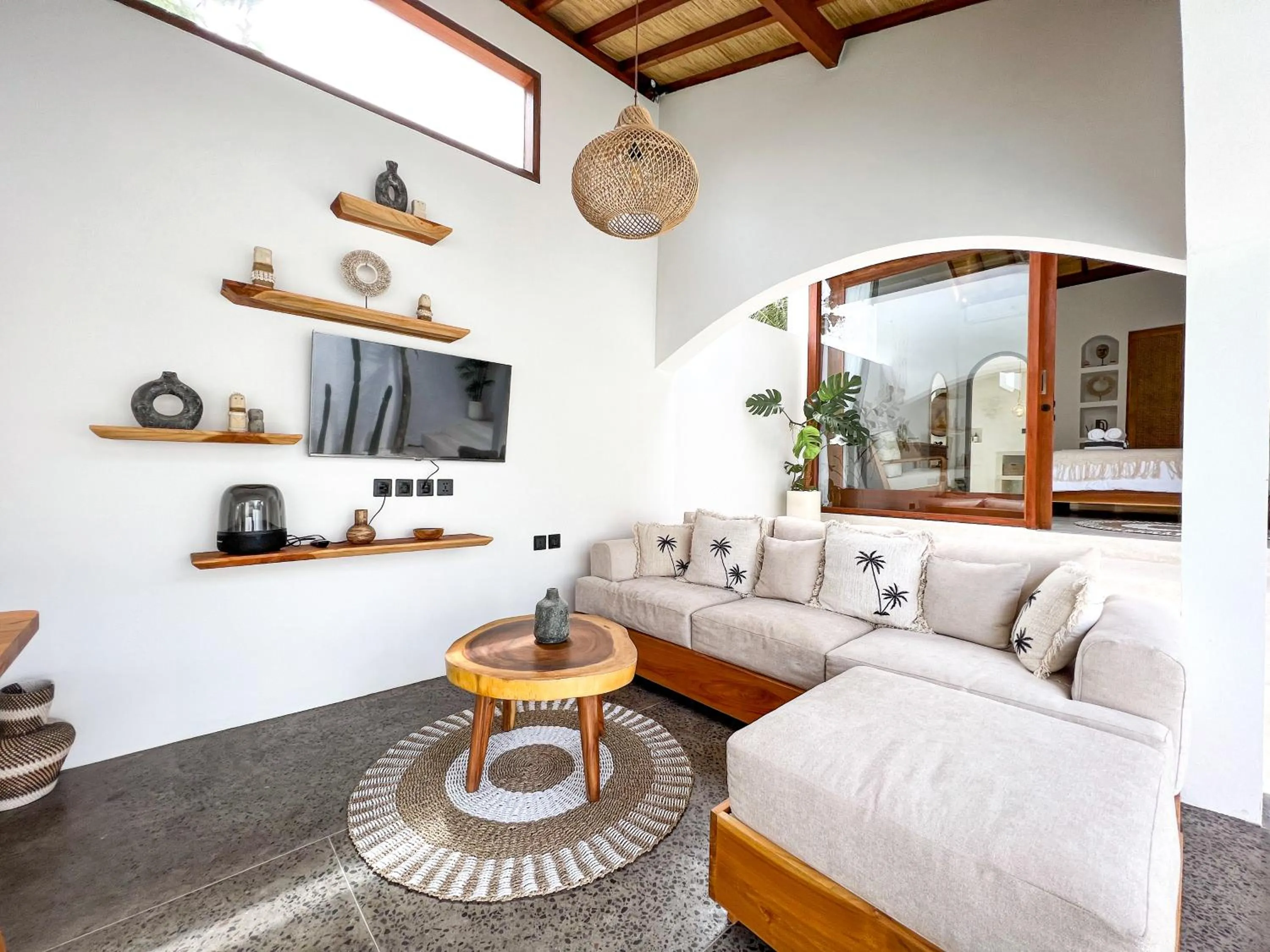 TV and multimedia in La Grace Villa