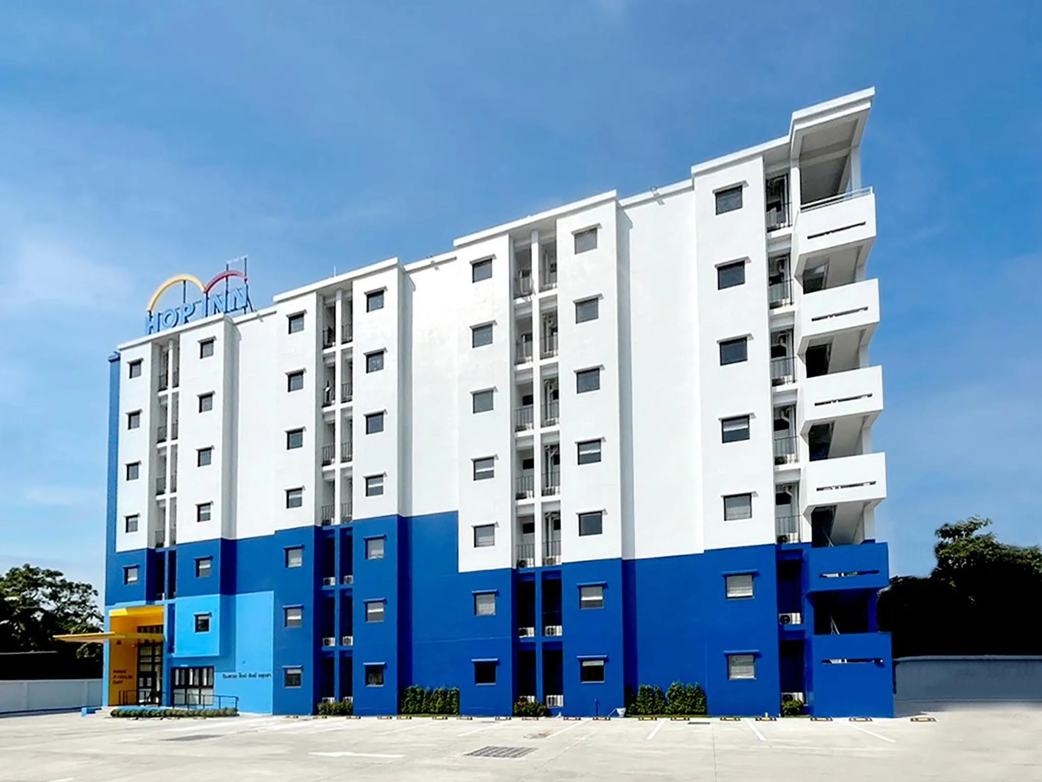 Property building in HOP INN Ayutthaya