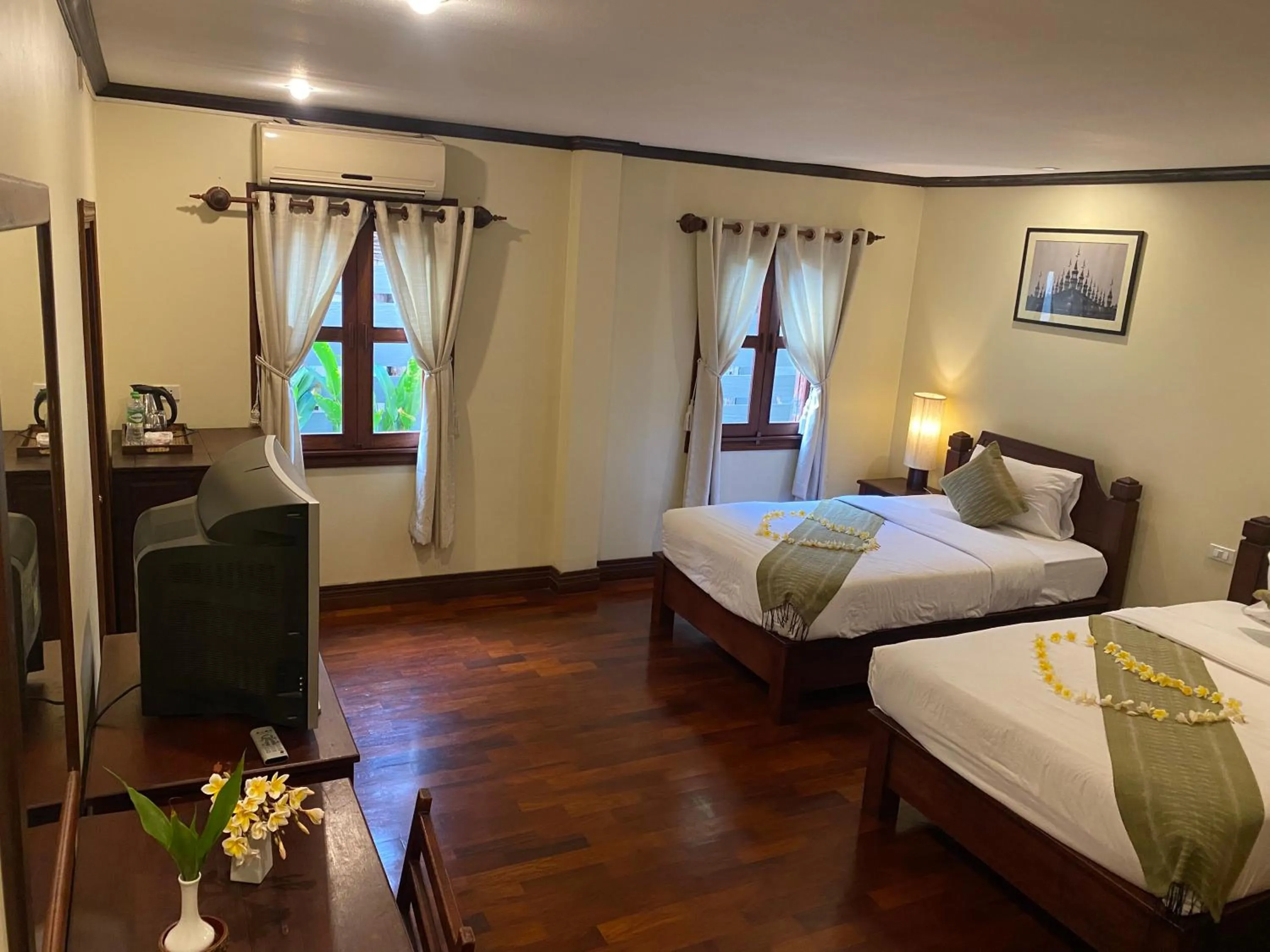 Photo of the whole room, Bed in Luang Prabang Residence & Travel
