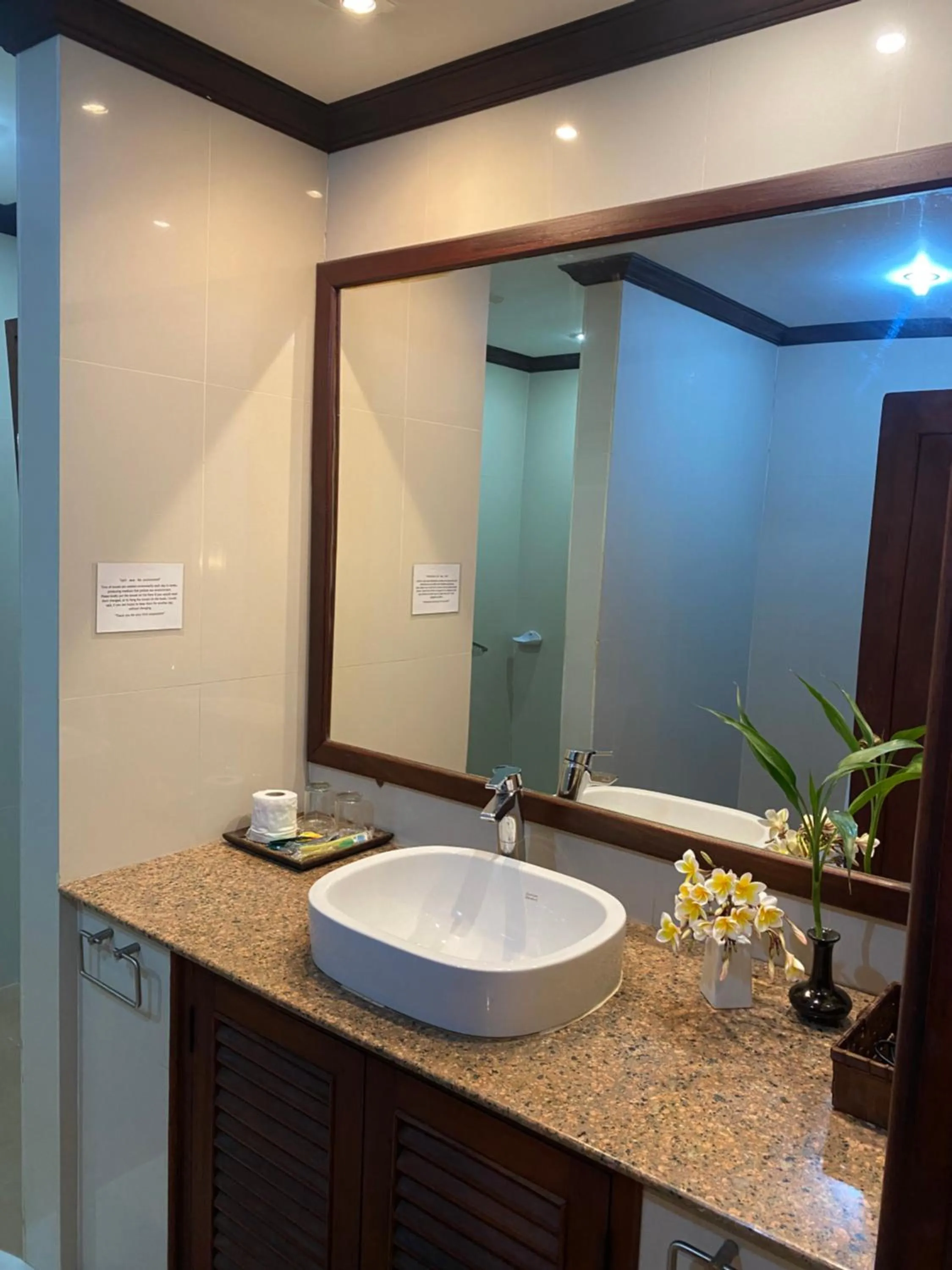 Bathroom in Luang Prabang Residence & Travel