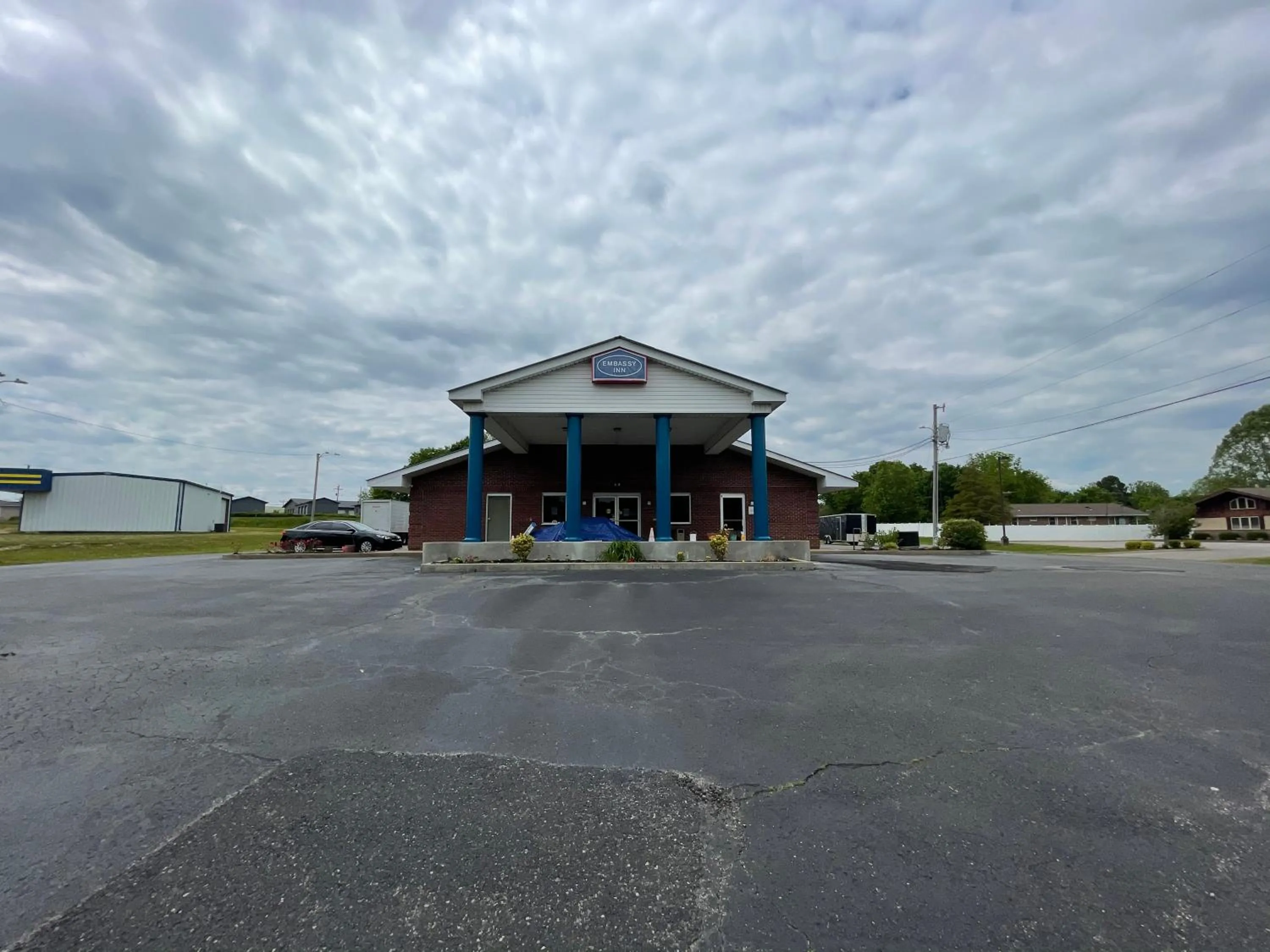 Property building in Embassy Inn - Hohenwald