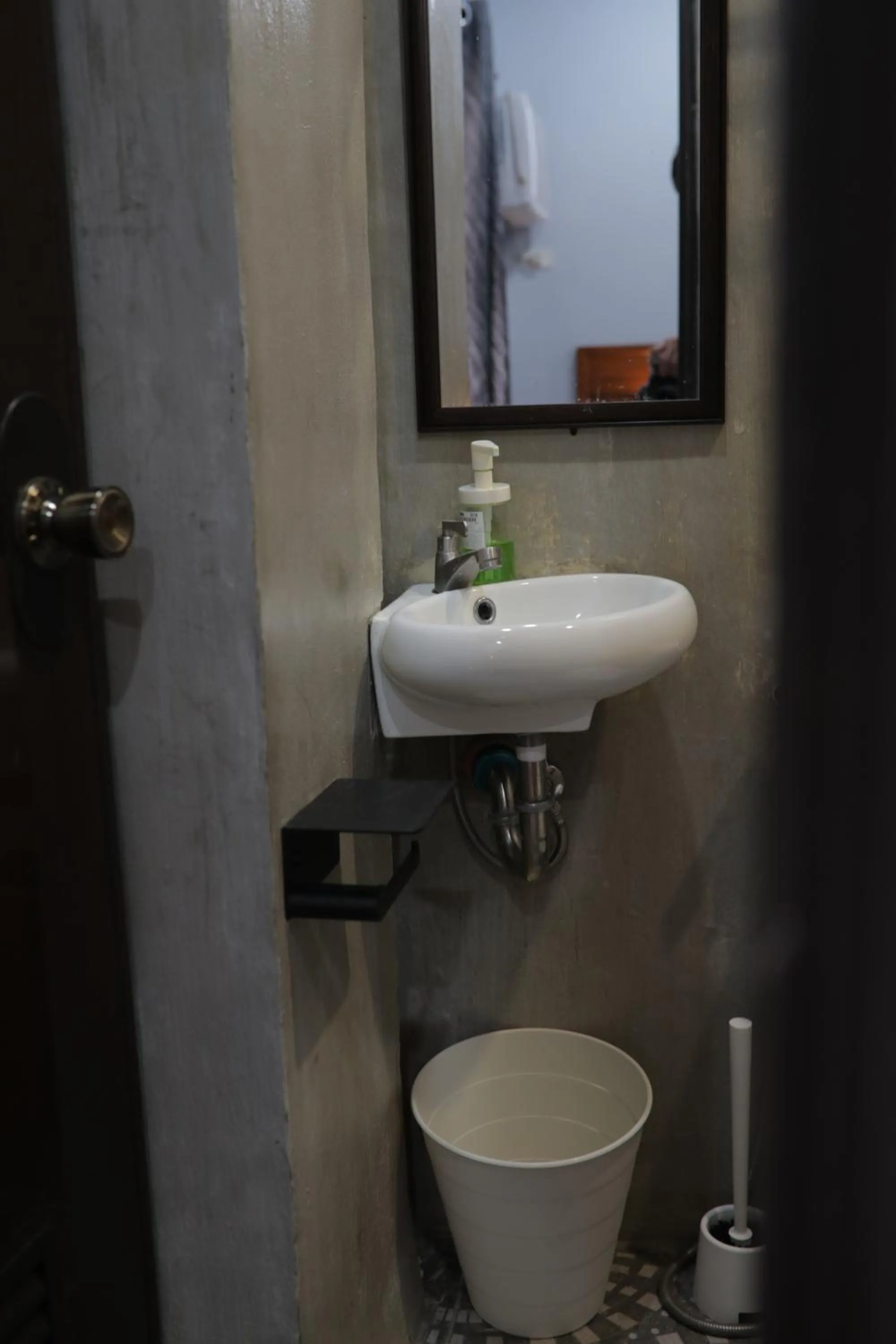 Bathroom in Cerca Hotel