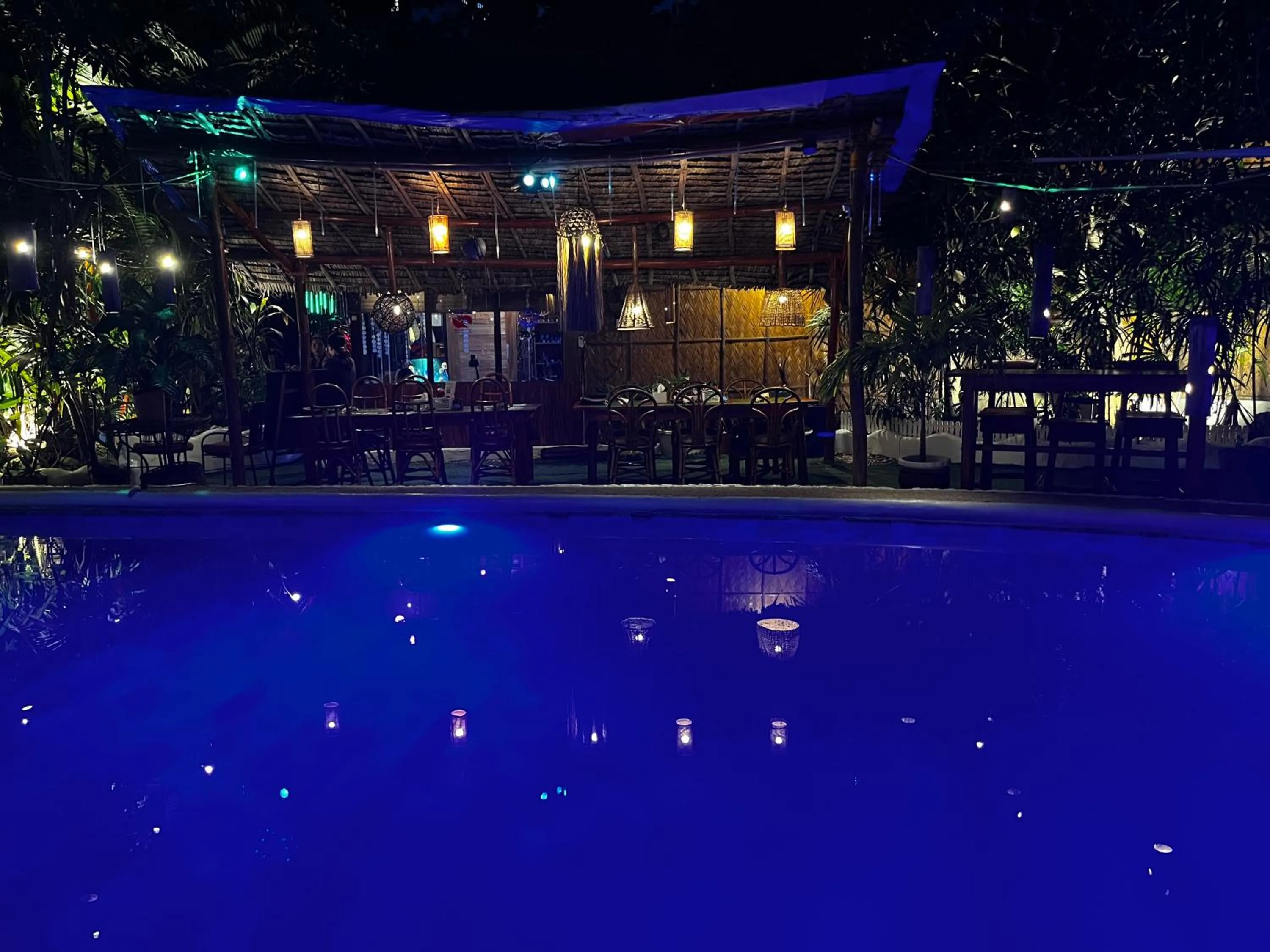 Big Apple Dive Resort