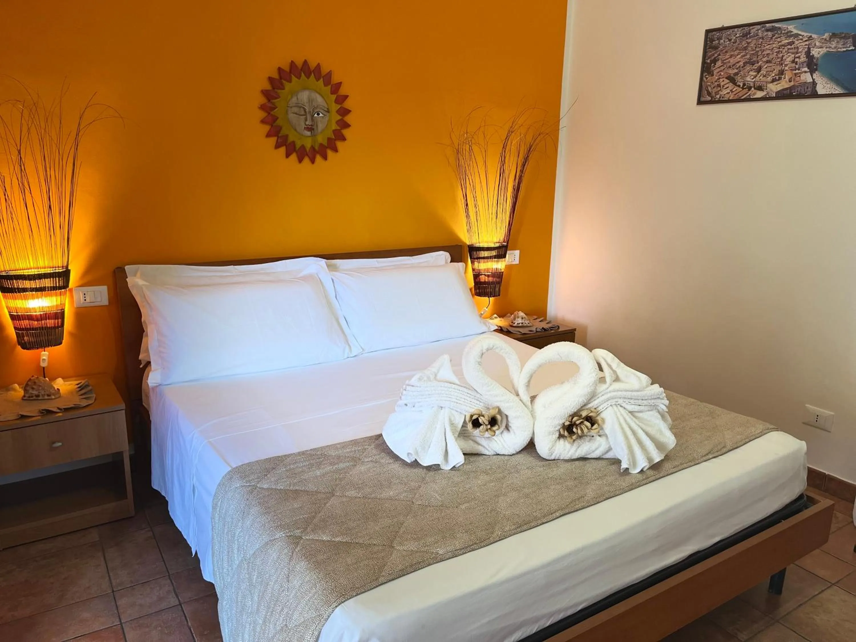 Bedroom, Bed in Tropea Casa Scirocco