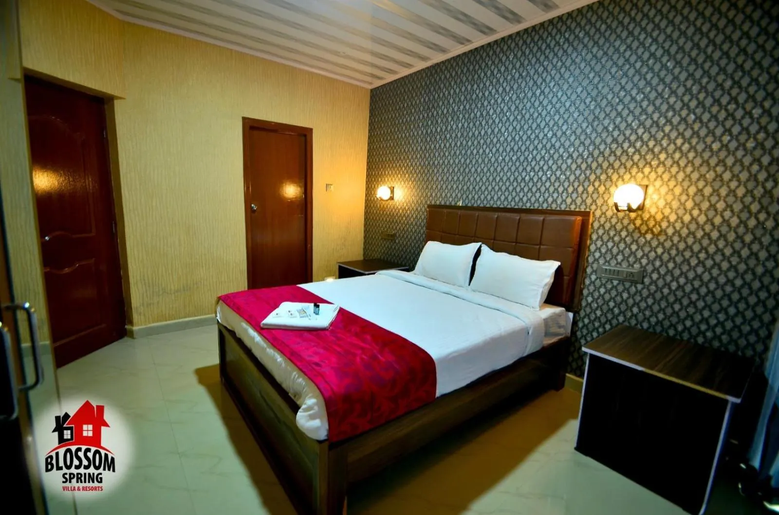 Bedroom, Bed in Blossom Spring