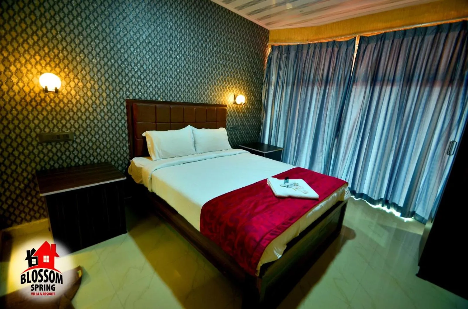 Bedroom, Bed in Blossom Spring