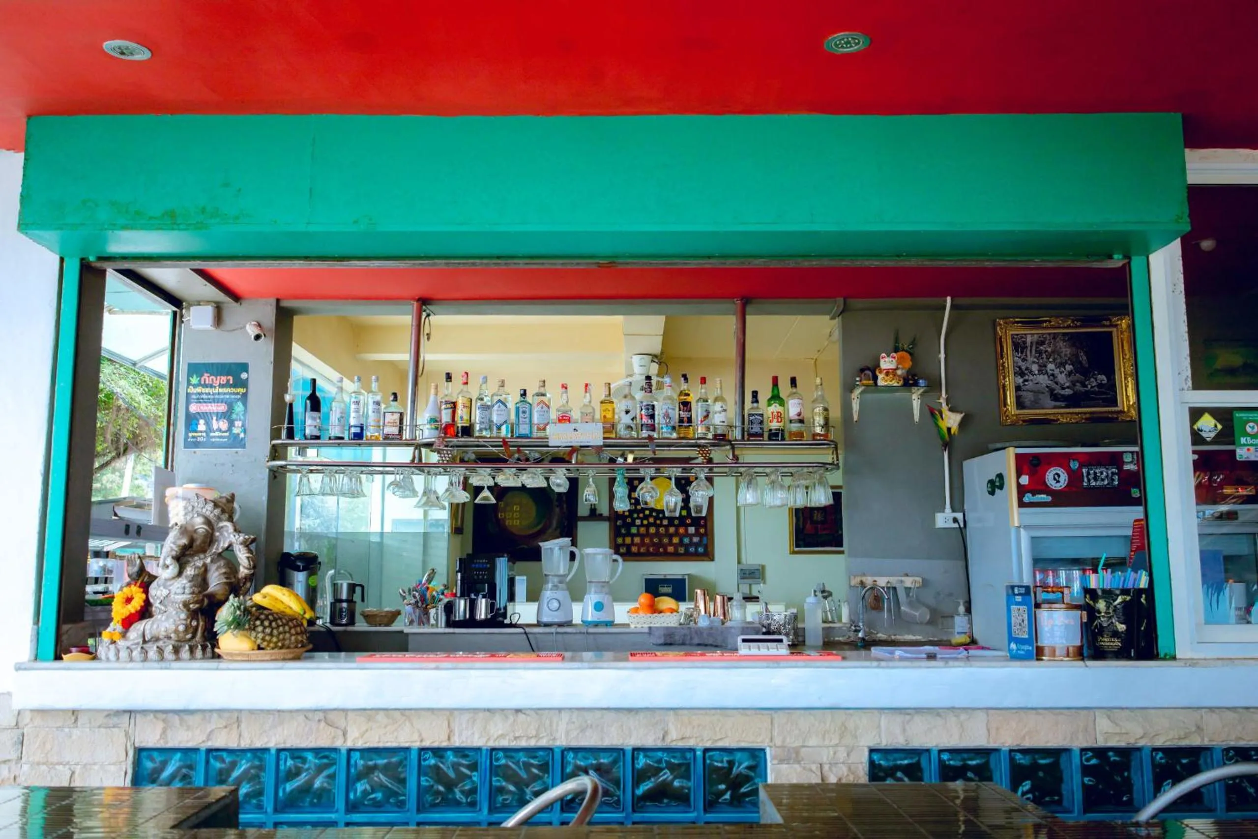 Restaurant/places to eat in VIVA on the Beach Hotel