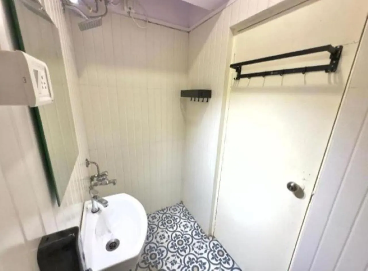 Bathroom in Locomo Hostel Express - Stay Work Eat