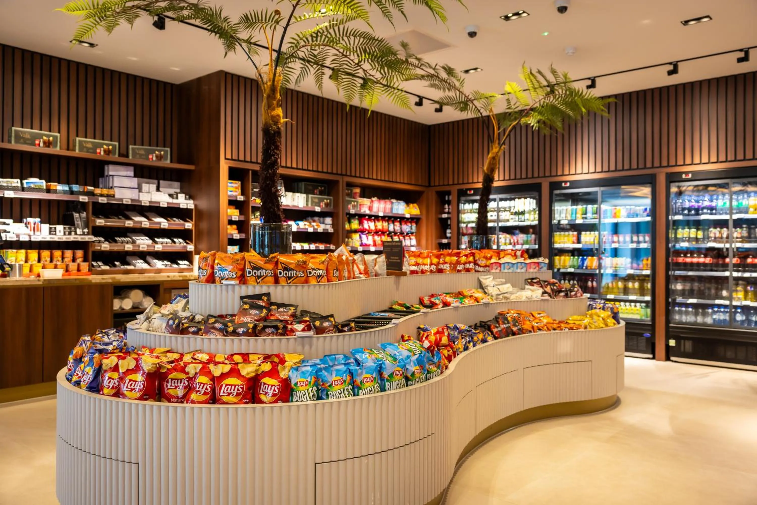 Shopping Area in Van der Valk Hotel Schiphol