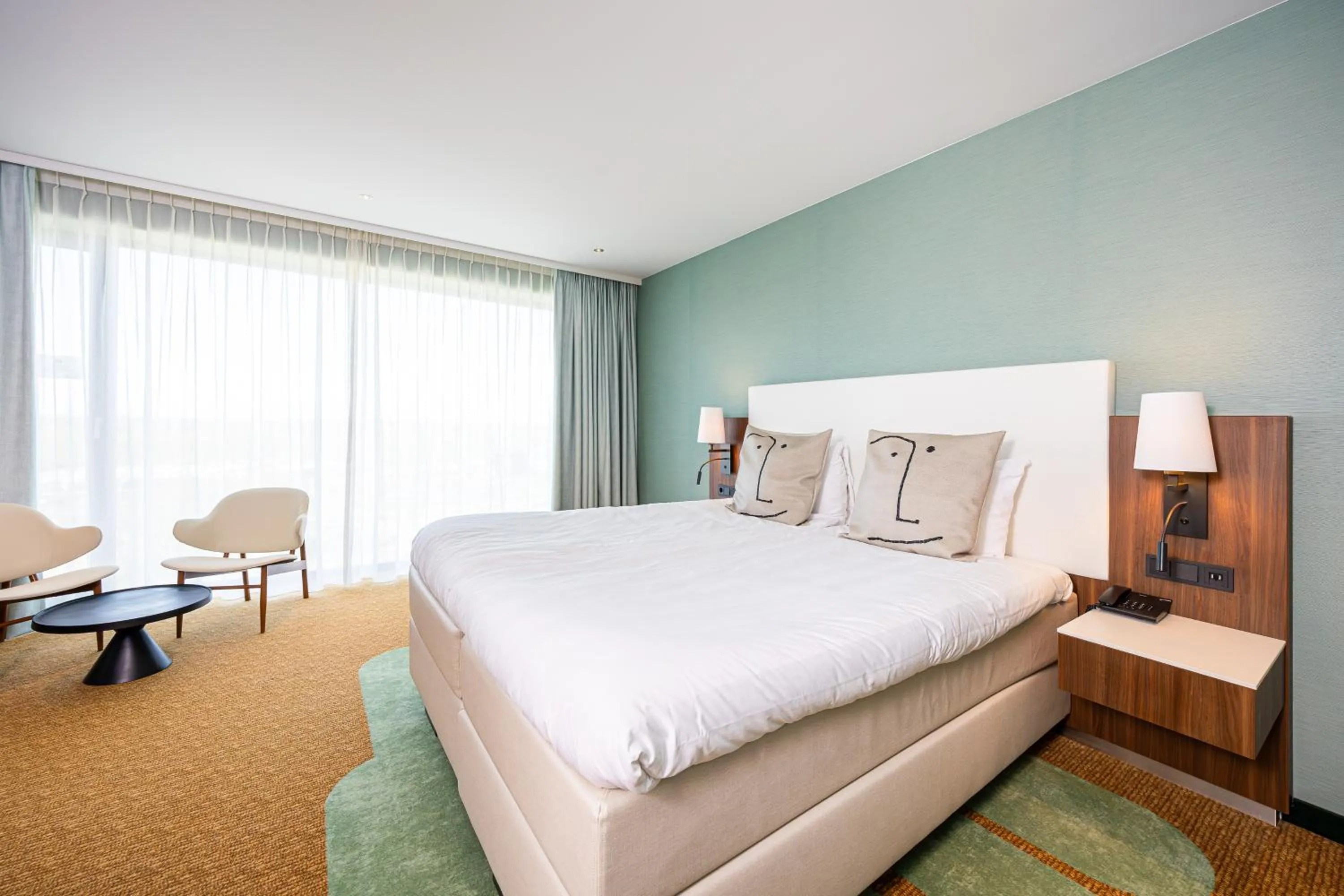 Bed in Van der Valk Hotel Schiphol