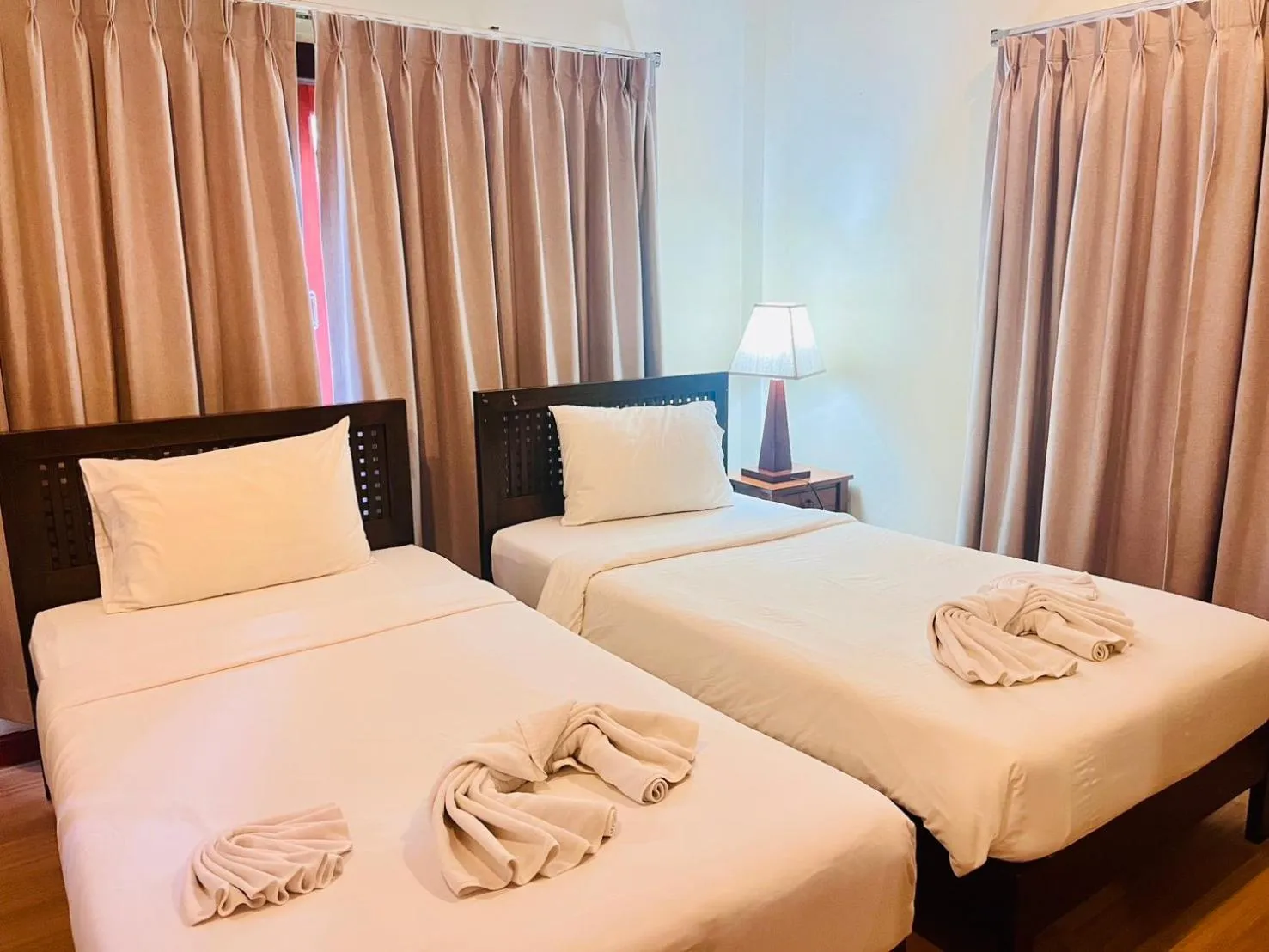 Property building, Bed in Samui Tonggad Resort