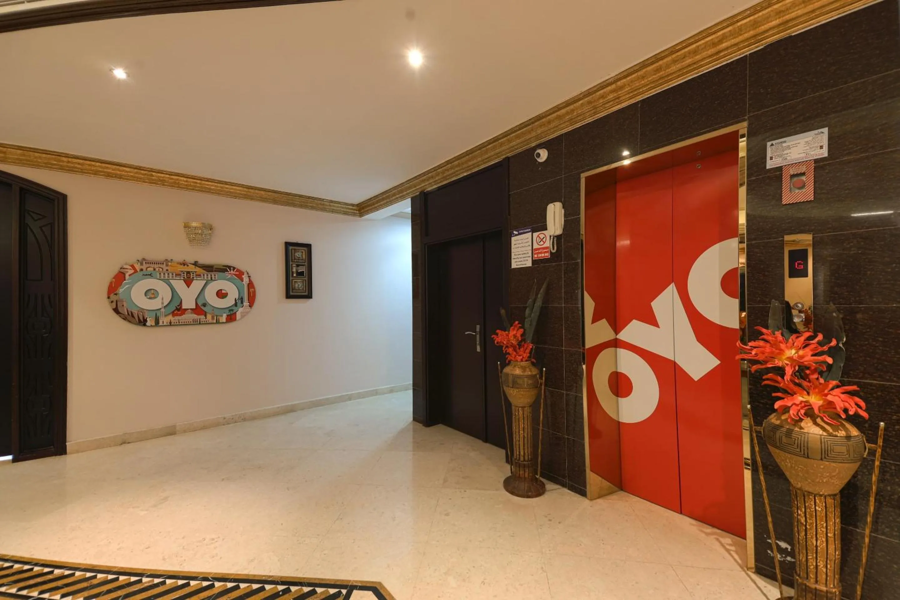 Lobby or reception in OYO 154 Bait AL Marmar Hotel