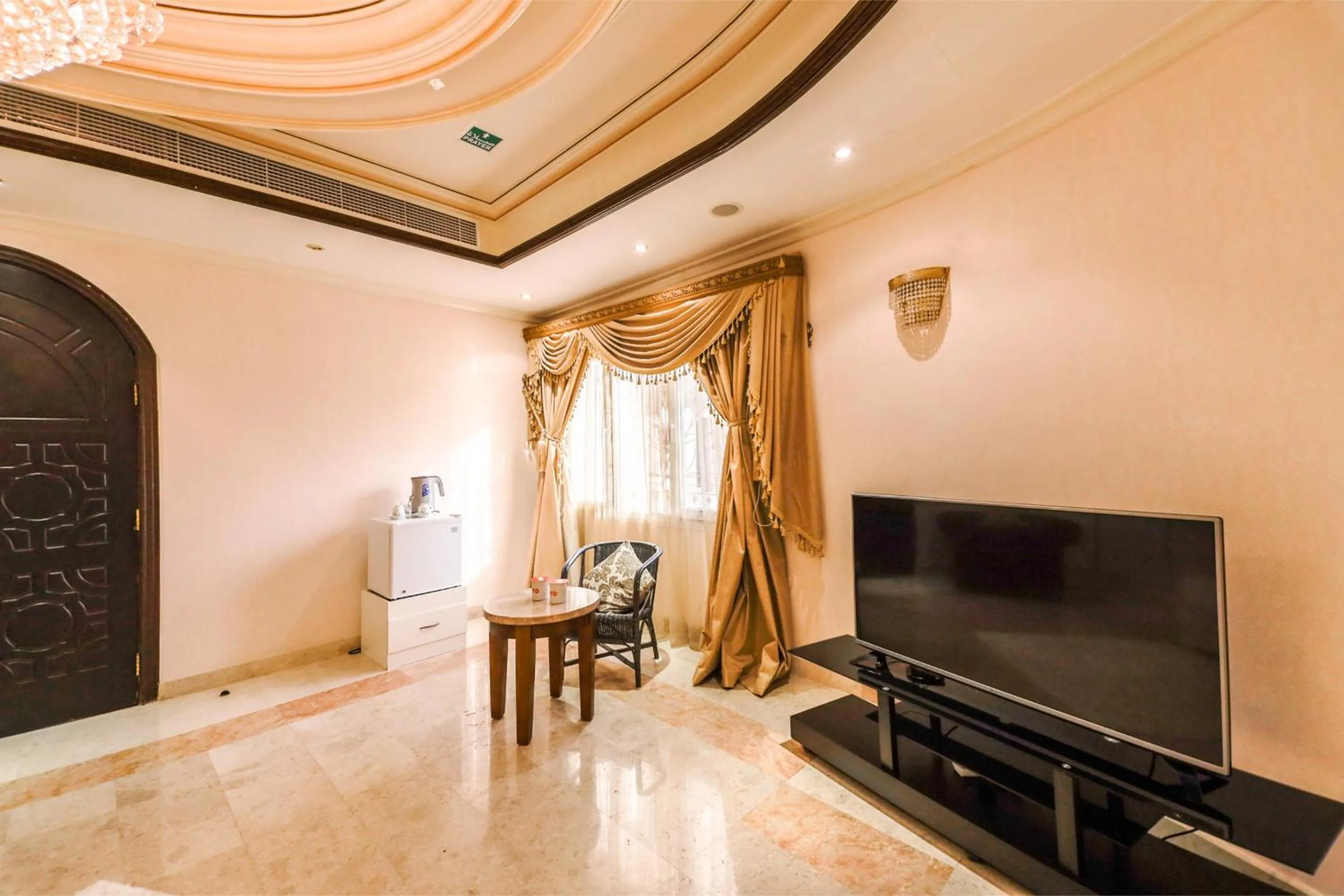 Bedroom in OYO 154 Bait AL Marmar Hotel