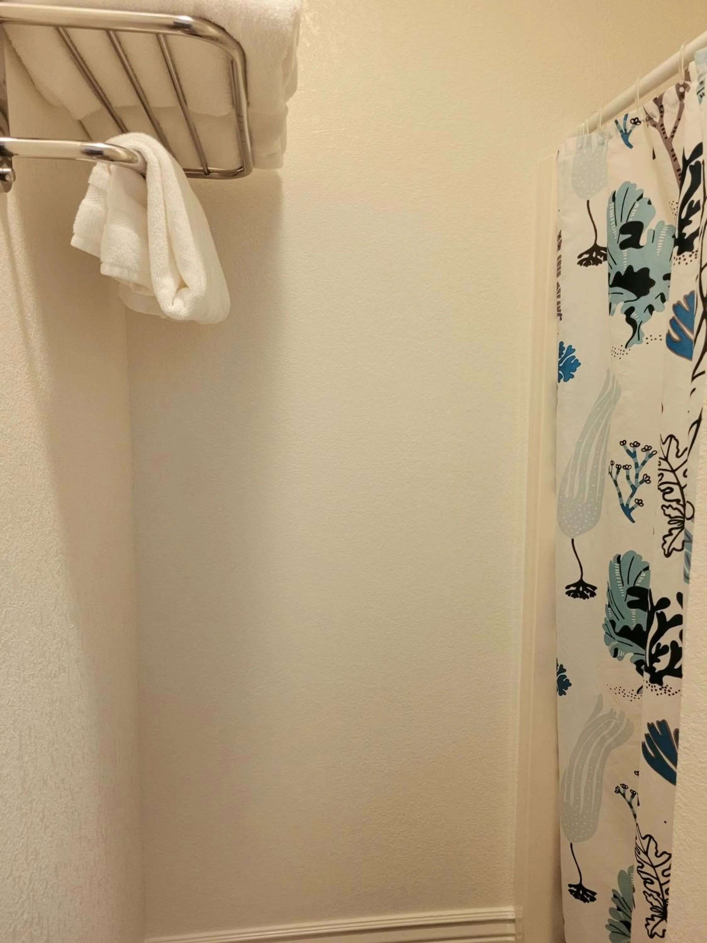 Bathroom in Orange Village Hostel