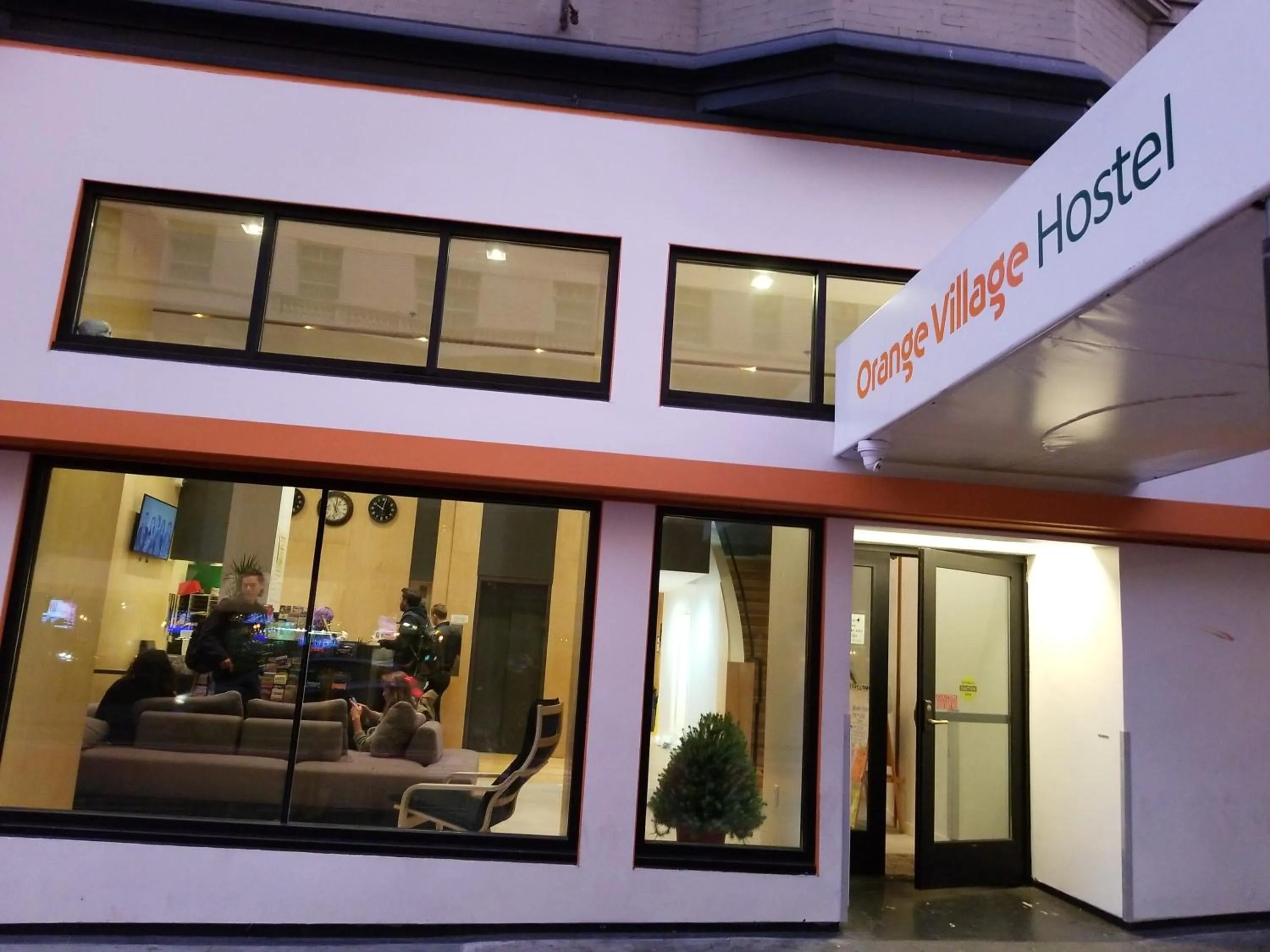 Facade/entrance in Orange Village Hostel