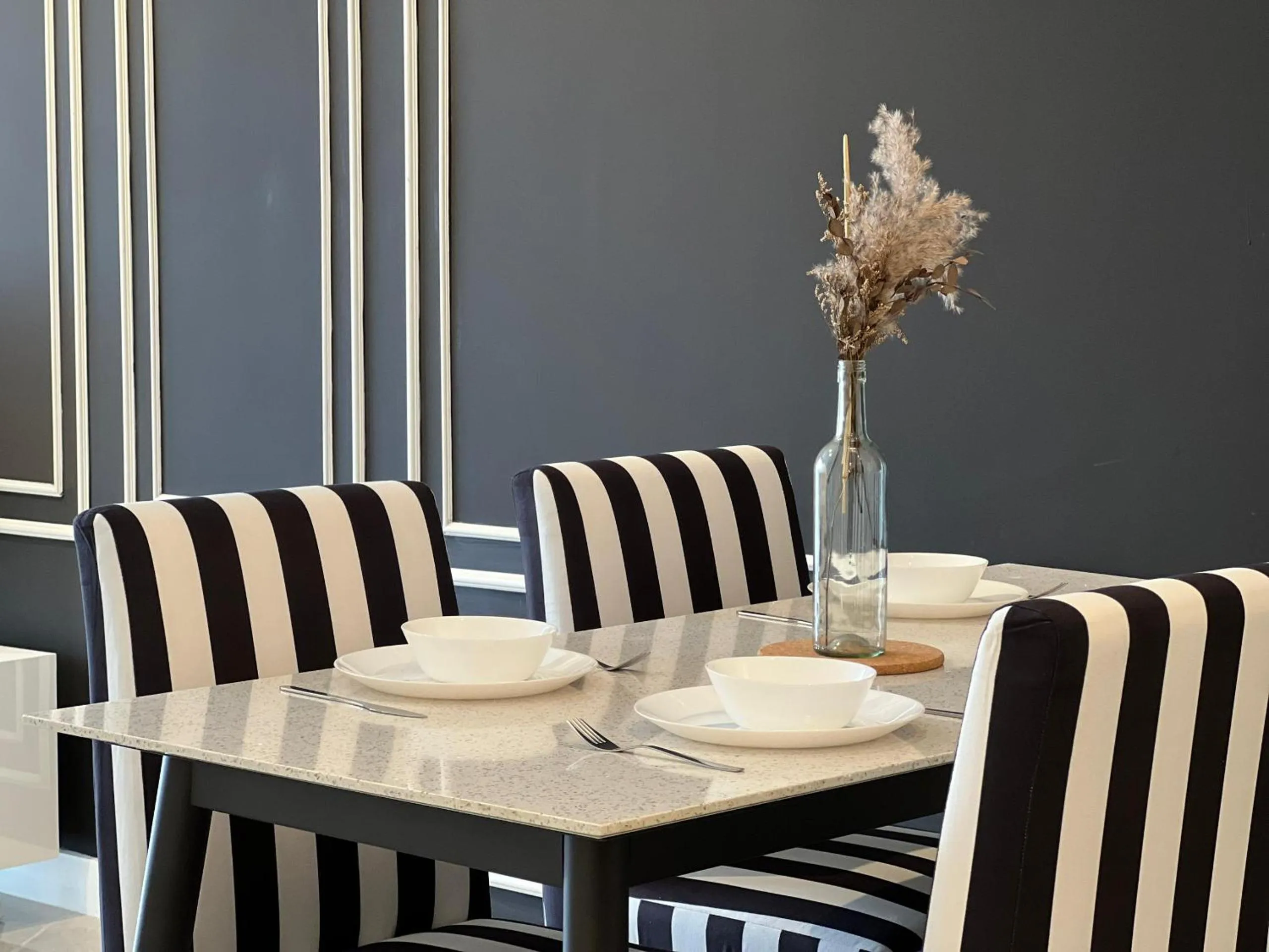 Dining area in Axon Residence Bukit Bintang Kuala Lumpur By Apex