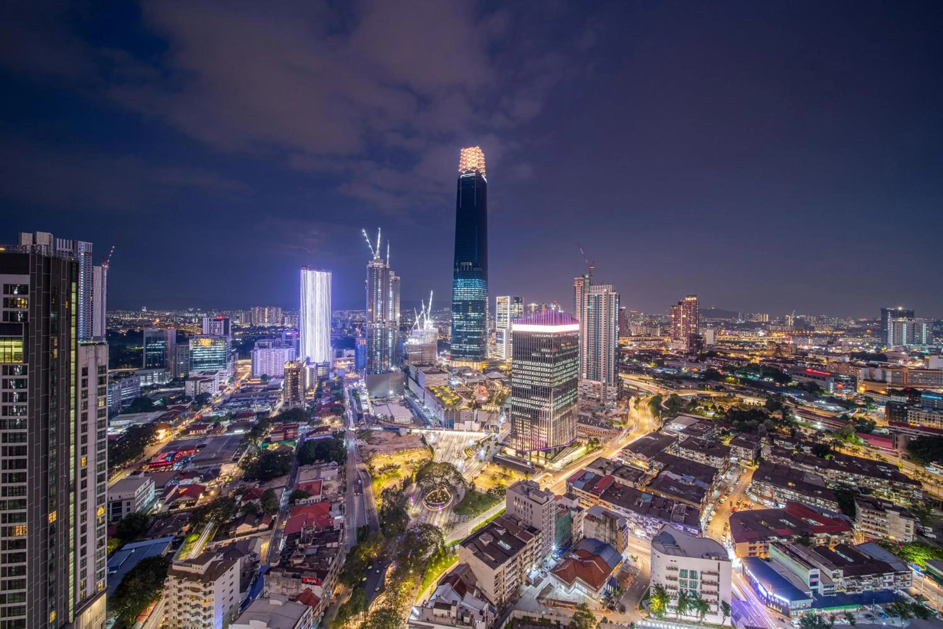 Night in Axon Residence Bukit Bintang Kuala Lumpur By Apex