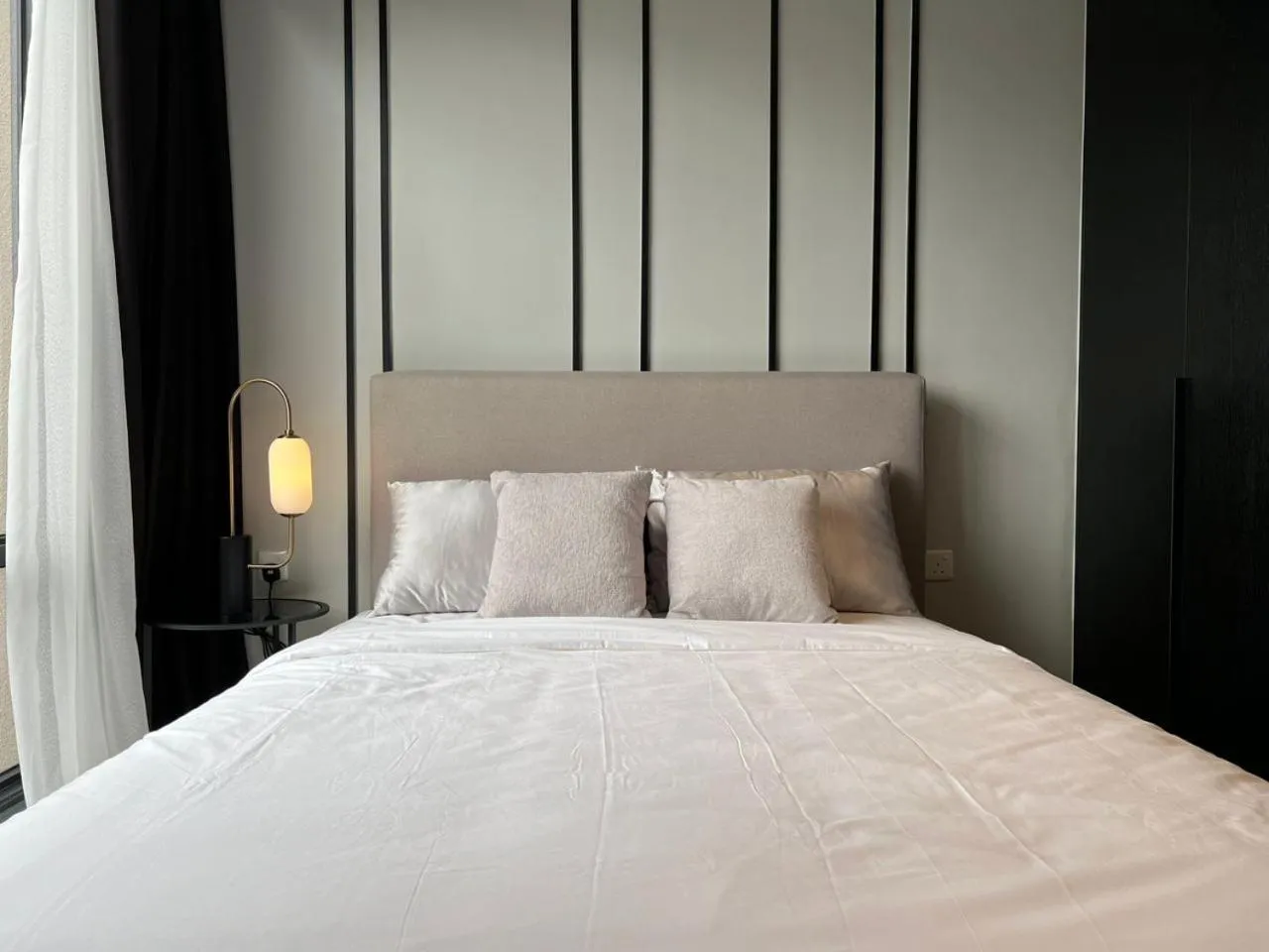 Bedroom, Bed in Axon Residence Bukit Bintang Kuala Lumpur By Apex