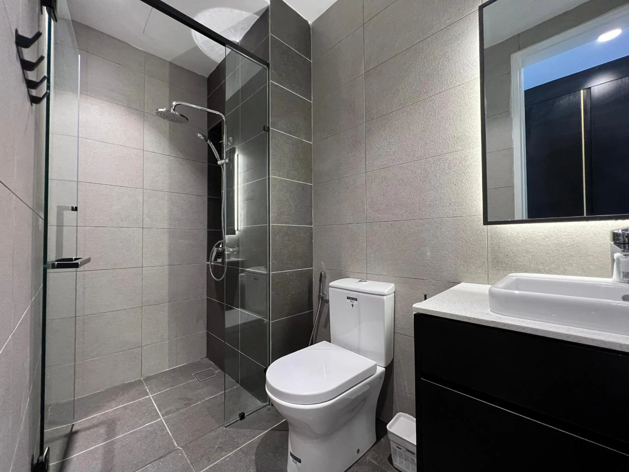 Shower in Axon Residence Bukit Bintang Kuala Lumpur By Apex