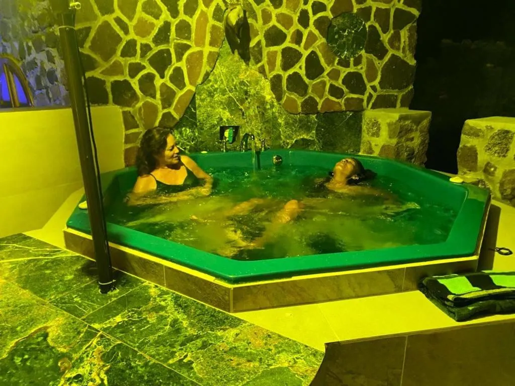 Hot Tub in La Fortaleza De Haro