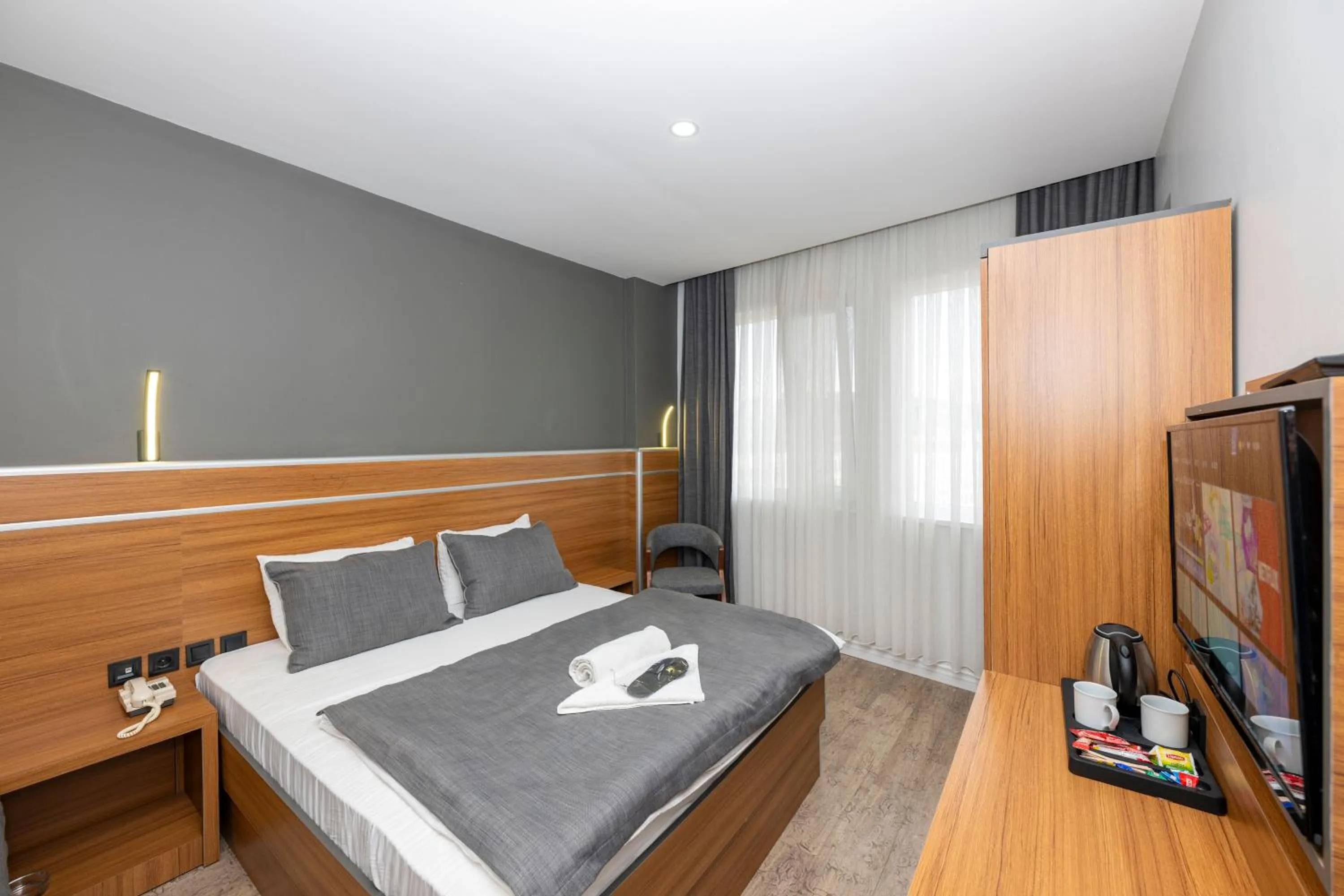 TV and multimedia, Bed in mayza otel