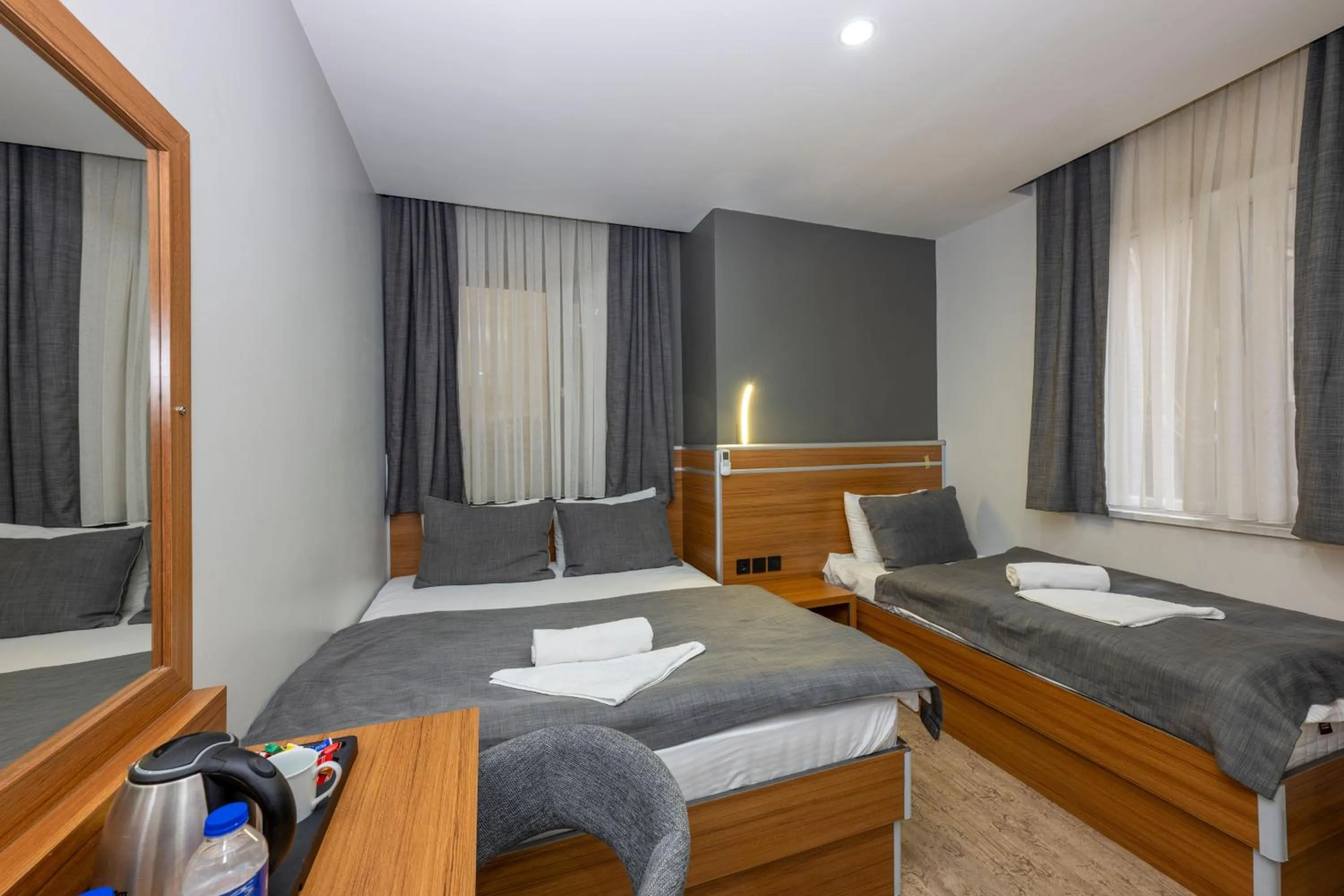 Bedroom, Bed in mayza otel