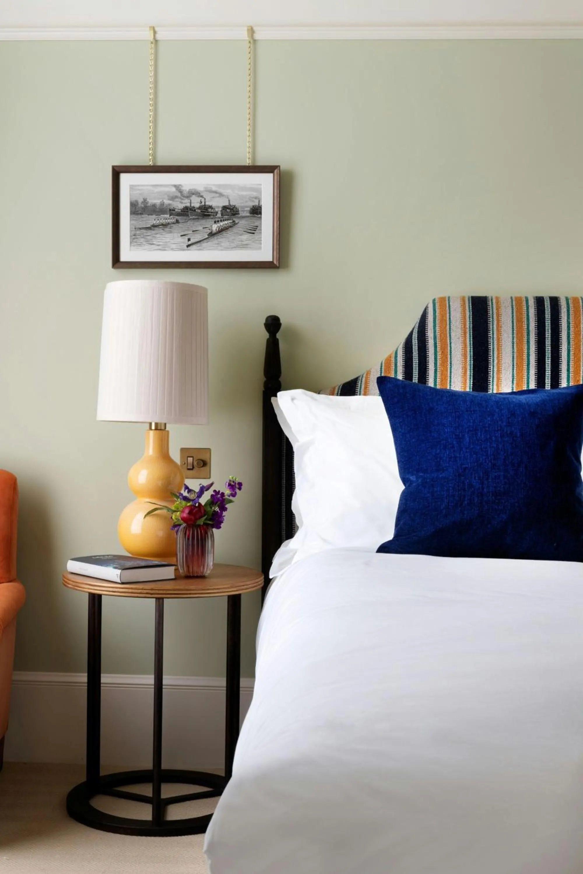 Bedroom, Bed in University Arms, Autograph Collection