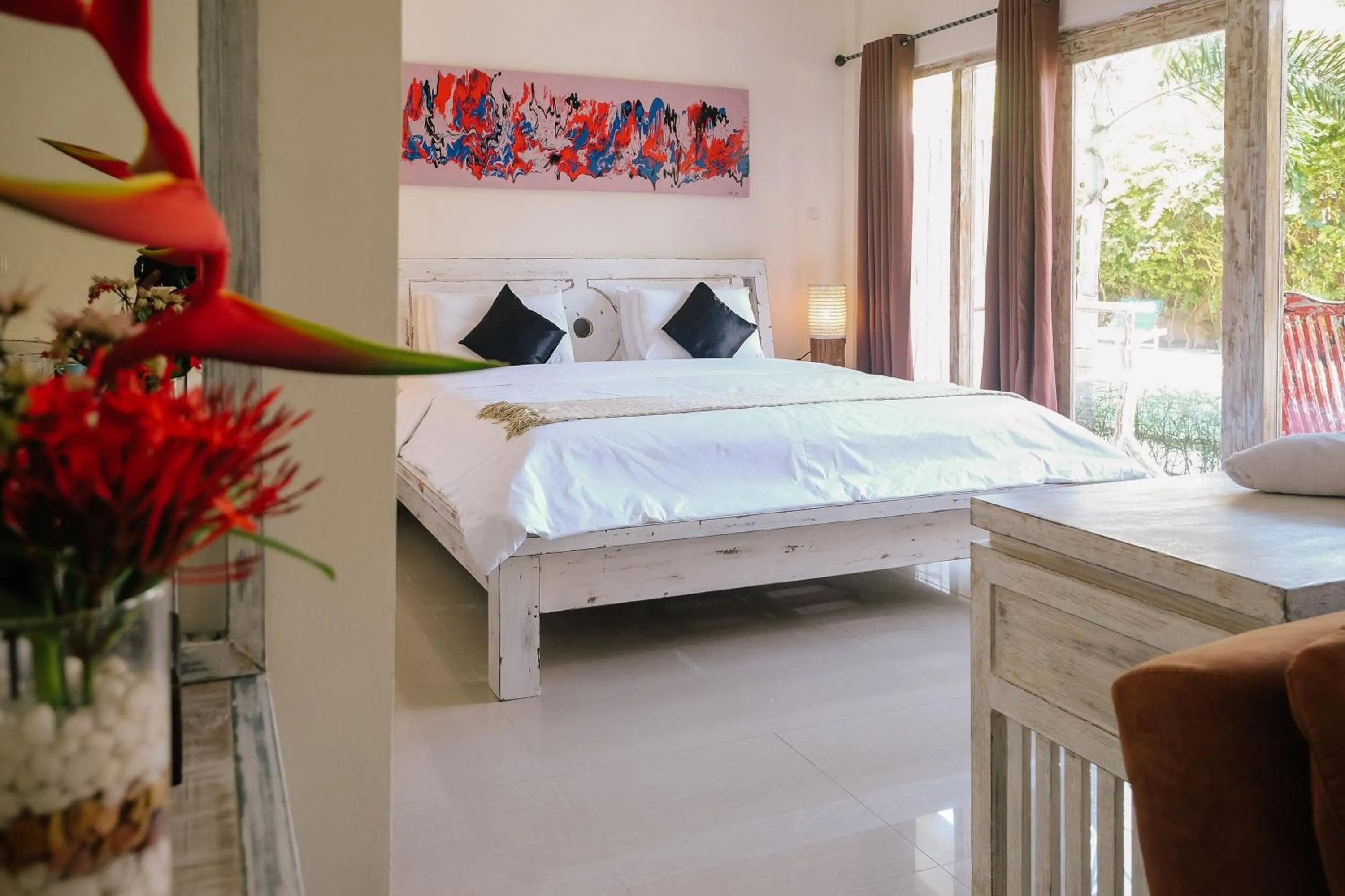 Photo of the whole room, Bed in Gili Amor Boutique Resort