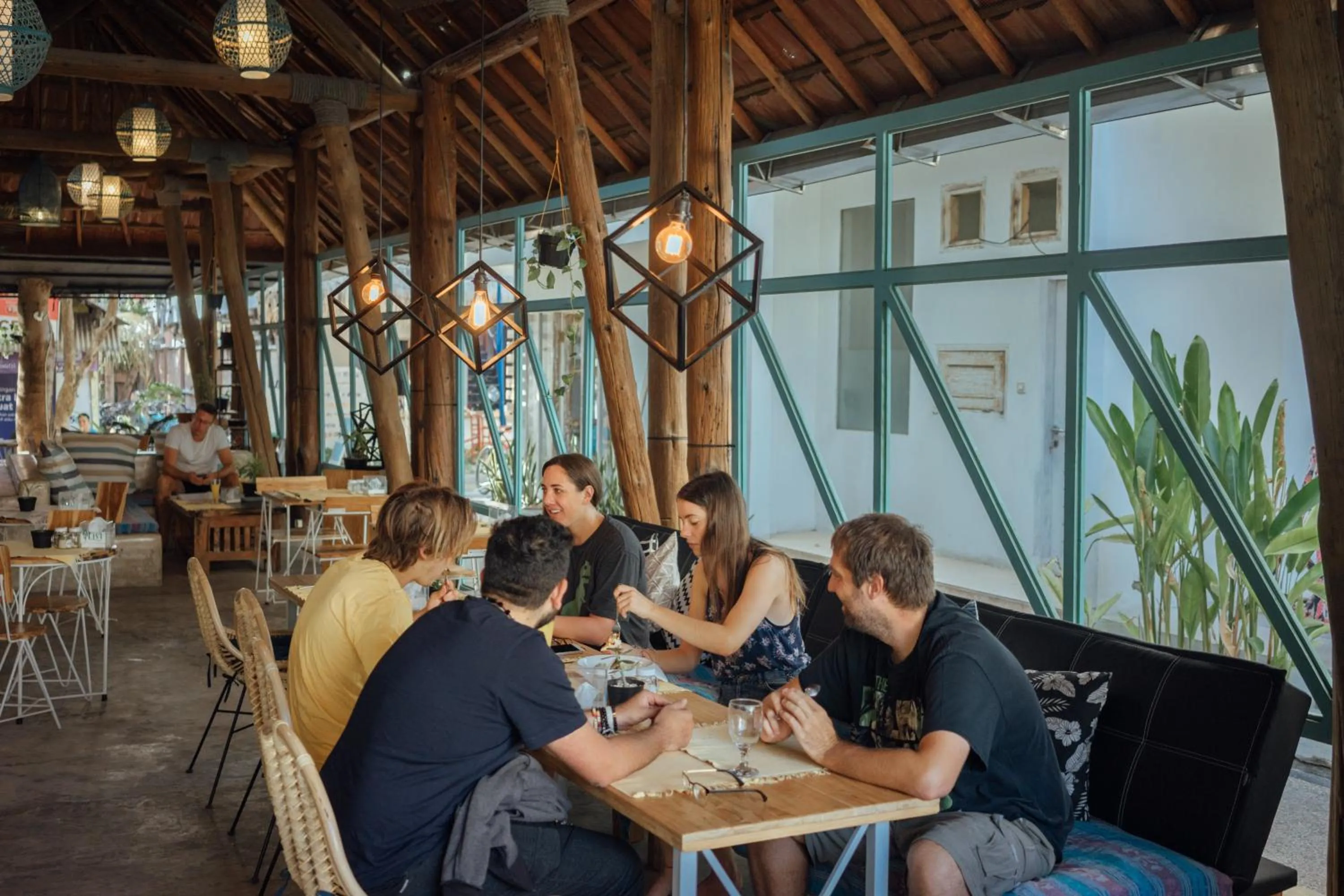 Restaurant/places to eat in Gili Amor Boutique Resort