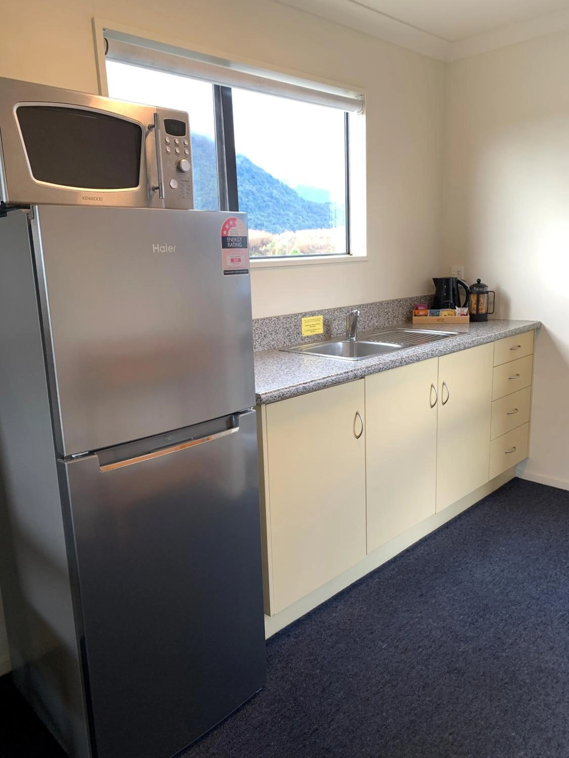 Haast River Motels & Holiday Park