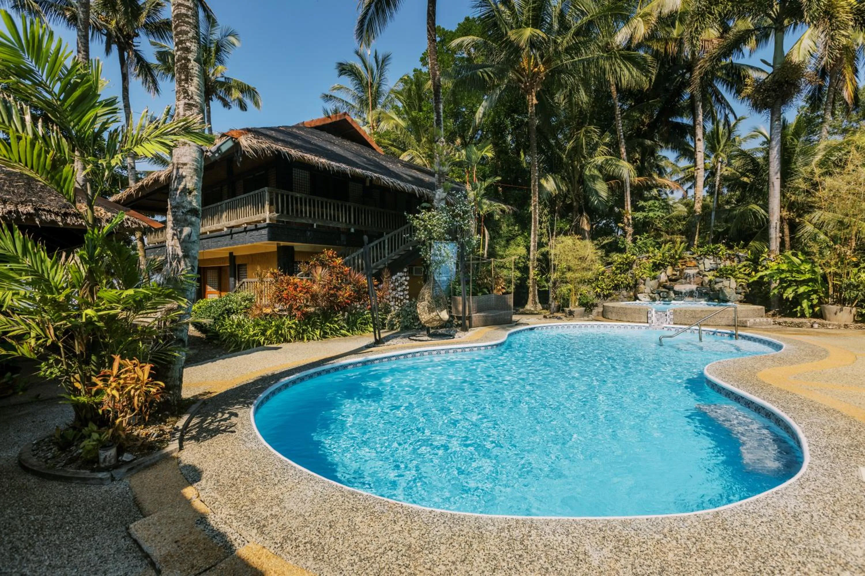 Swimming pool in Nabulao Beach Resort