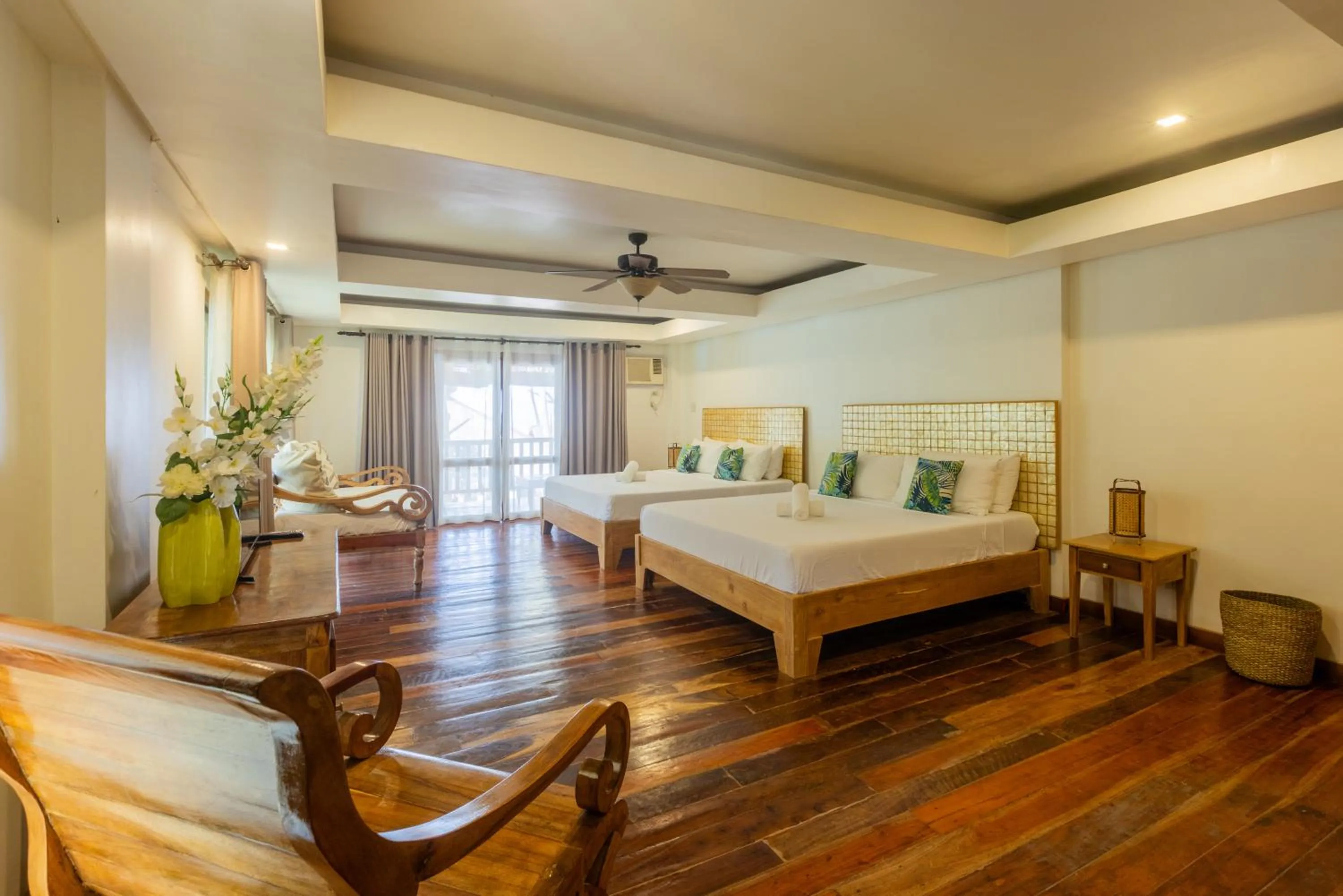 Bed in Nabulao Beach Resort