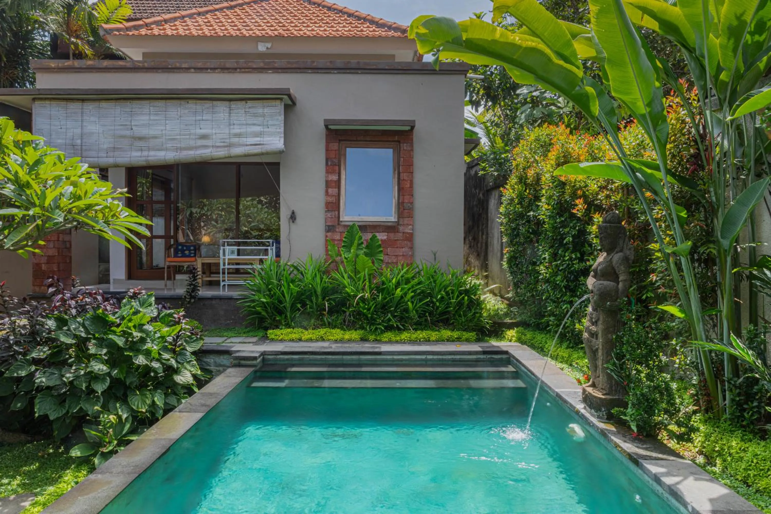 Property building in Sari Bamboo Villas