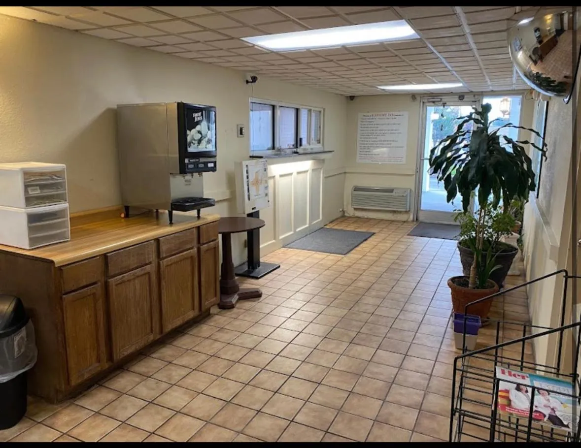 Lobby or reception in Economy Inn of Greenville, Near ECU Health Center