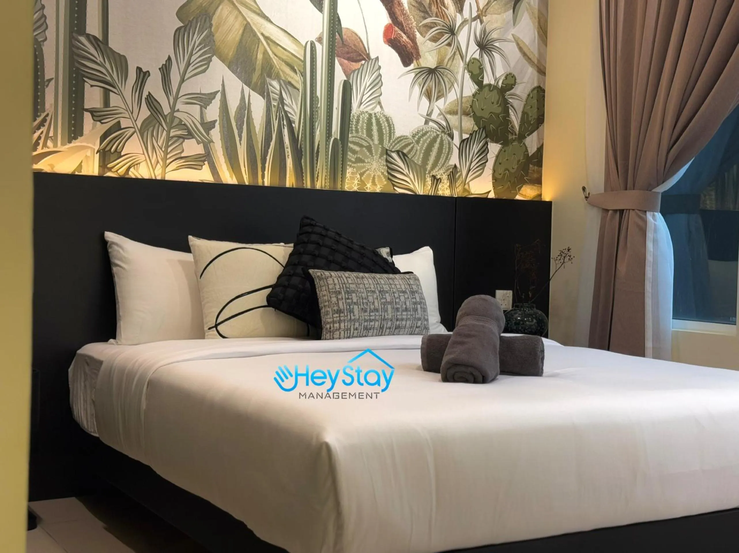 Bed in Amber Cove Impression City By Heystay Management