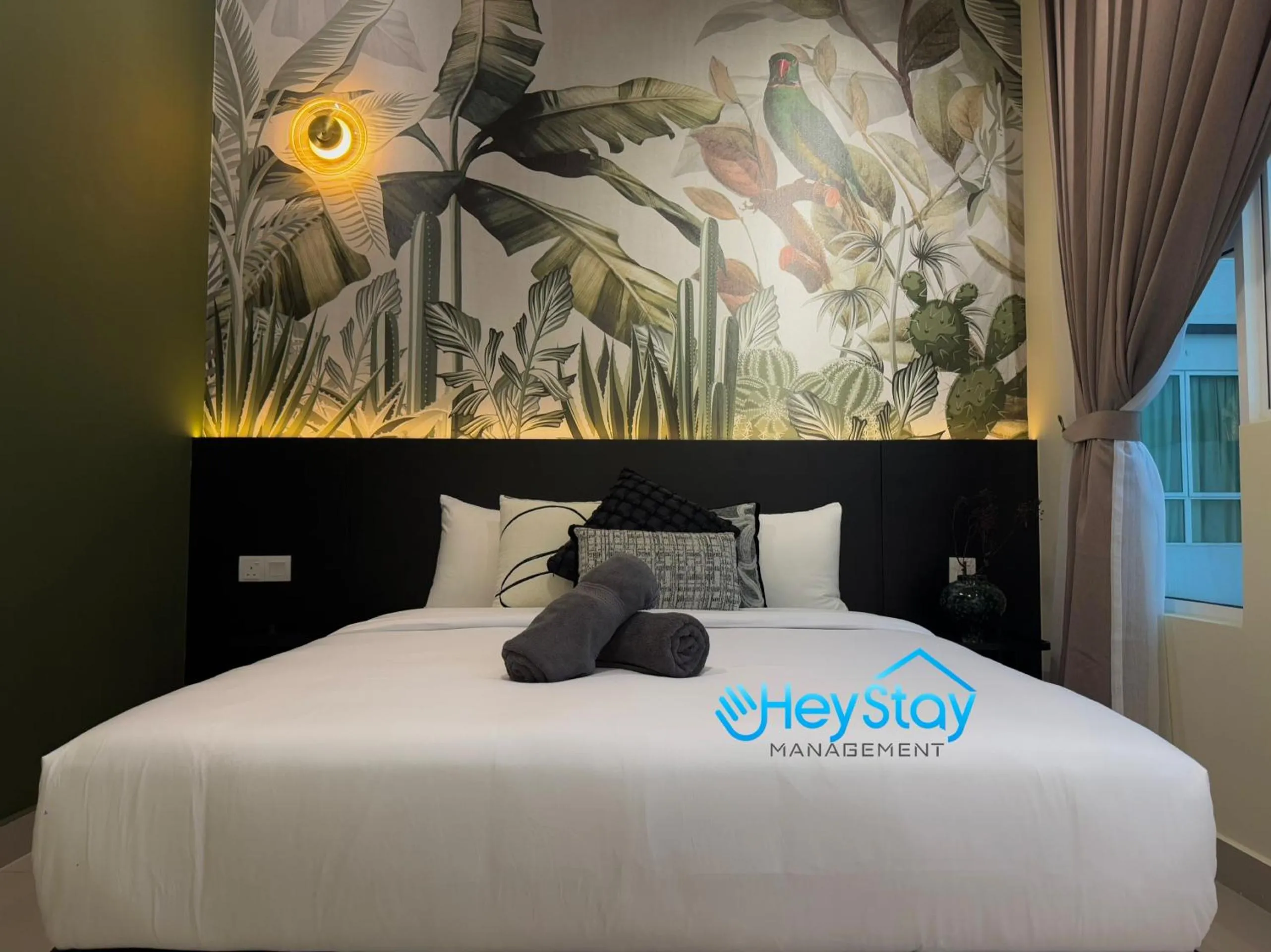 Bed in Amber Cove Impression City By Heystay Management