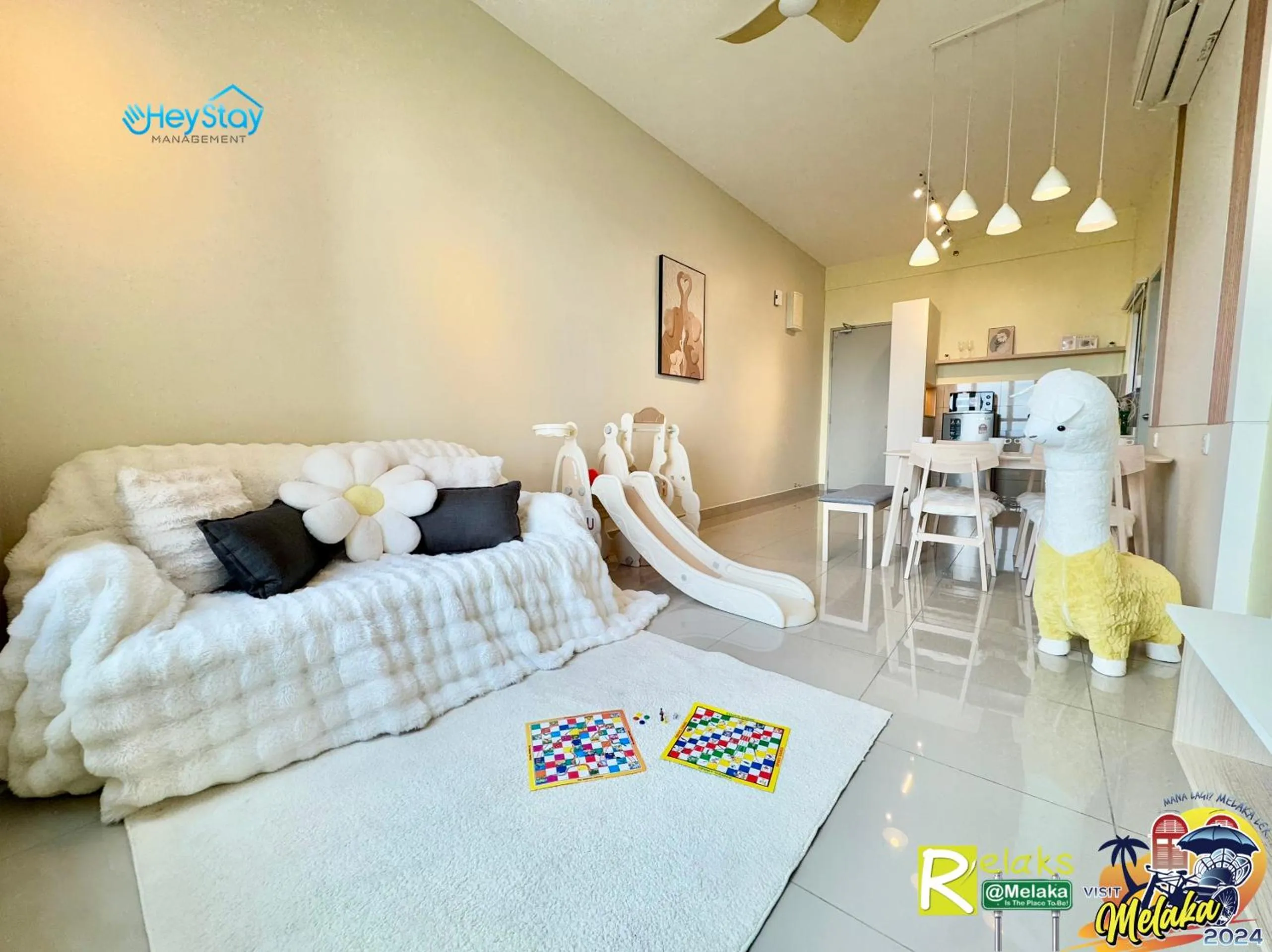 Bed in Amber Cove Impression City By Heystay Management