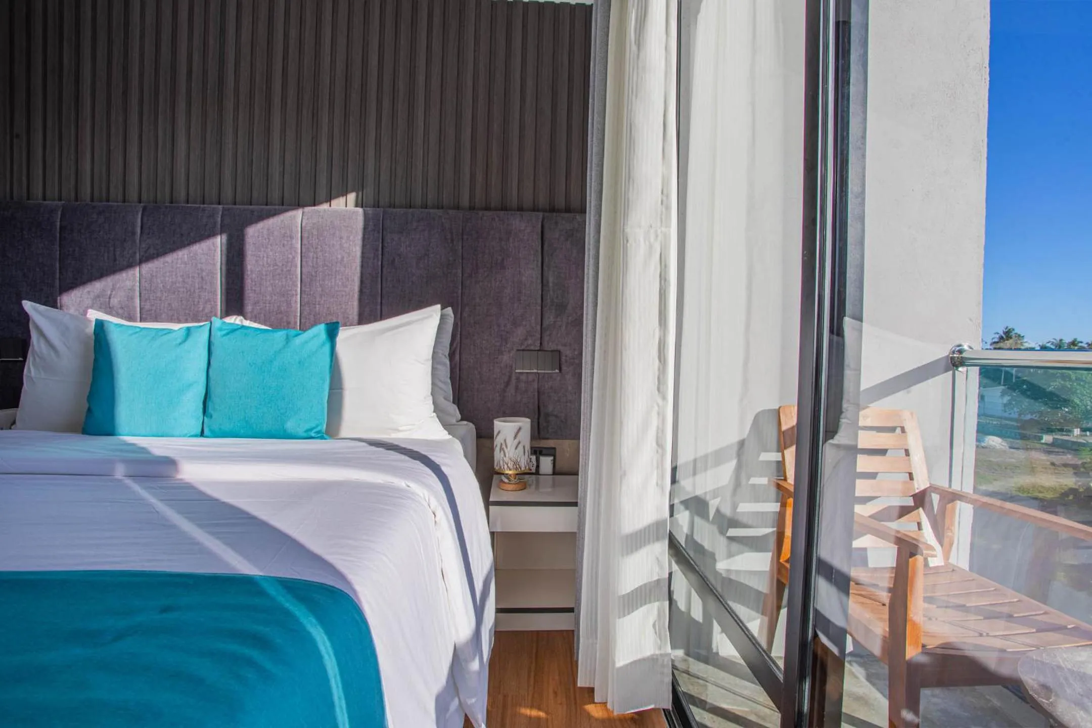 Bed in Whaleshark Beach