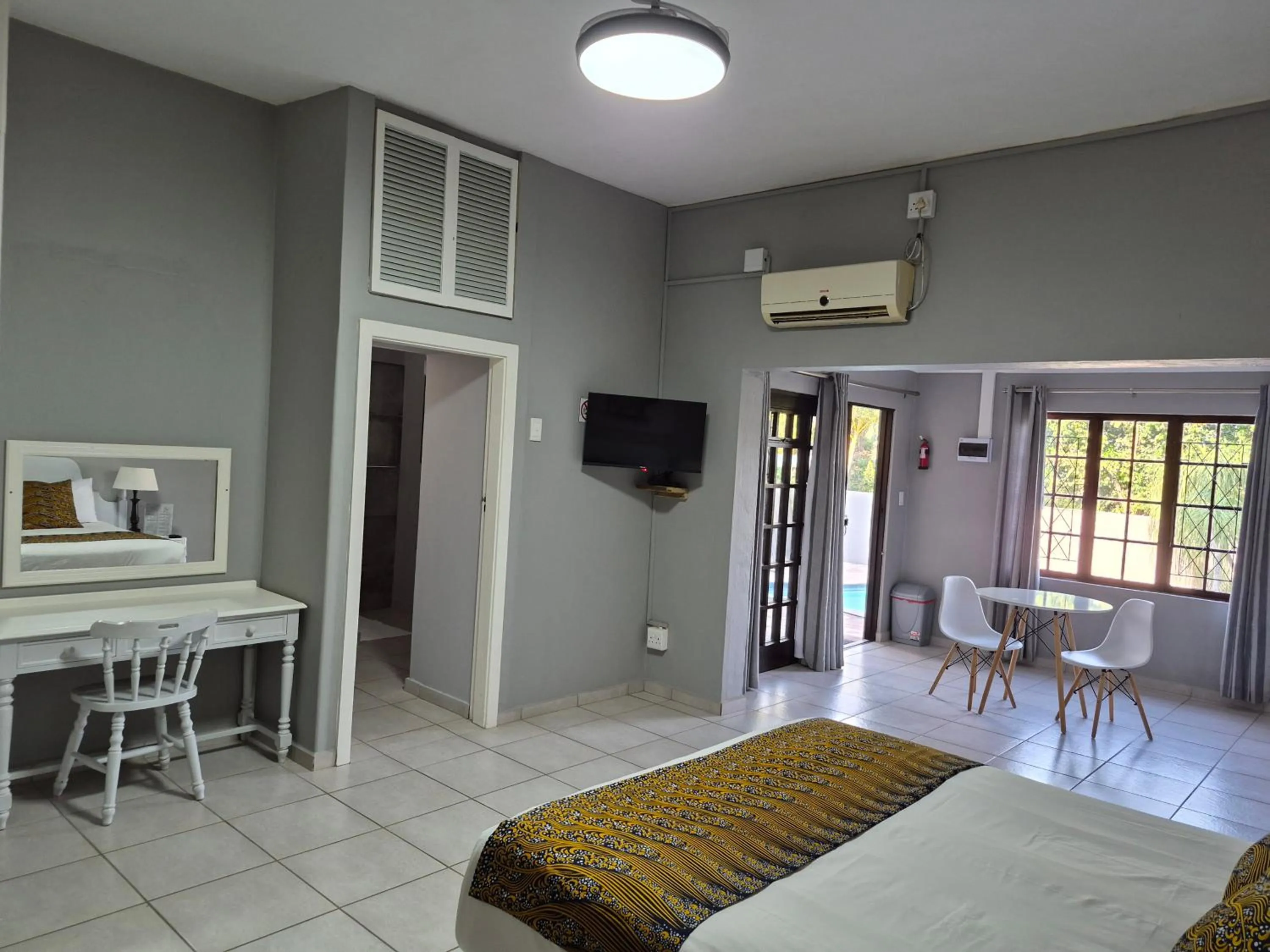 Bed in Fairway Guest Lodge