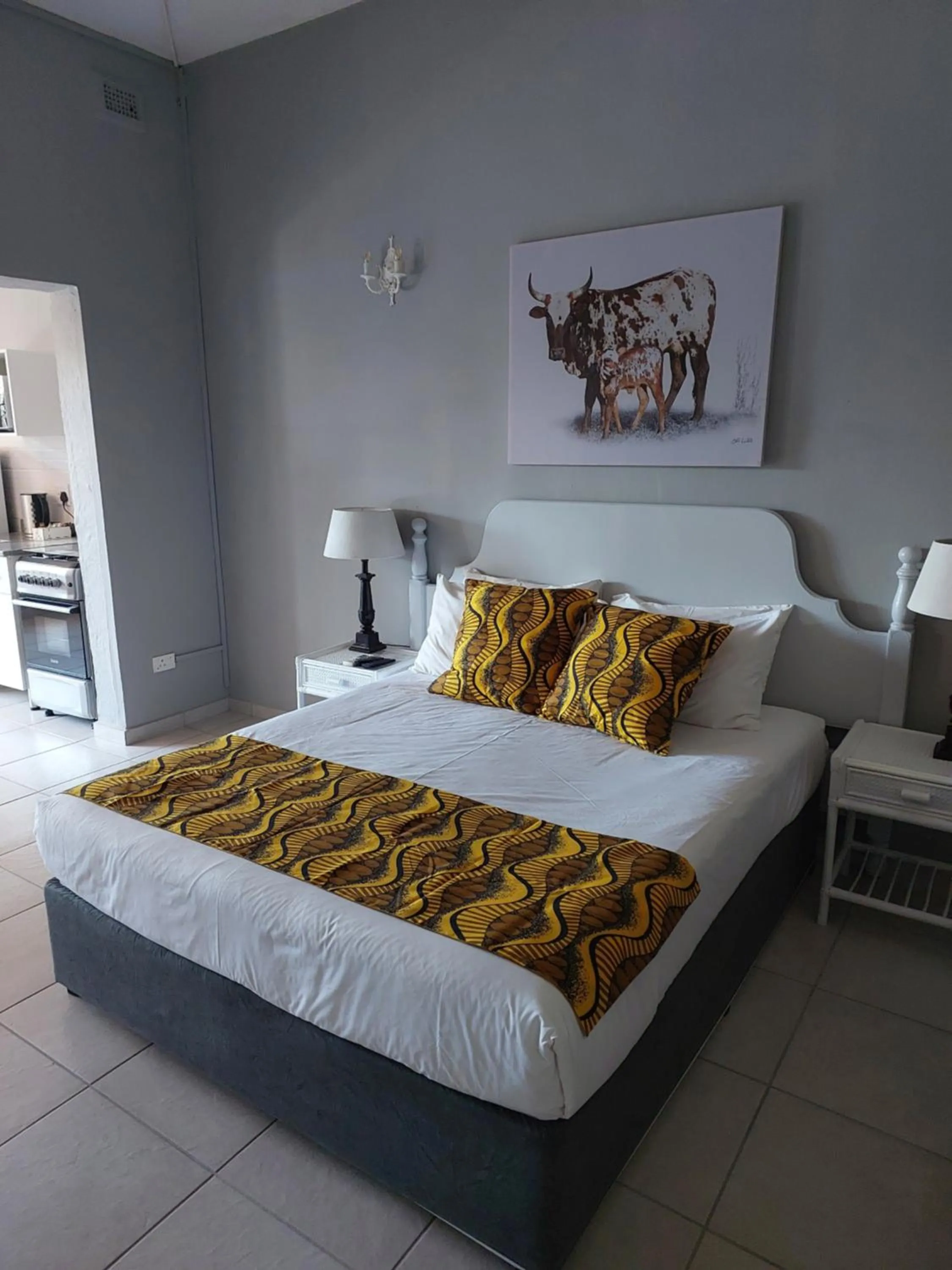 Bed in Fairway Guest Lodge