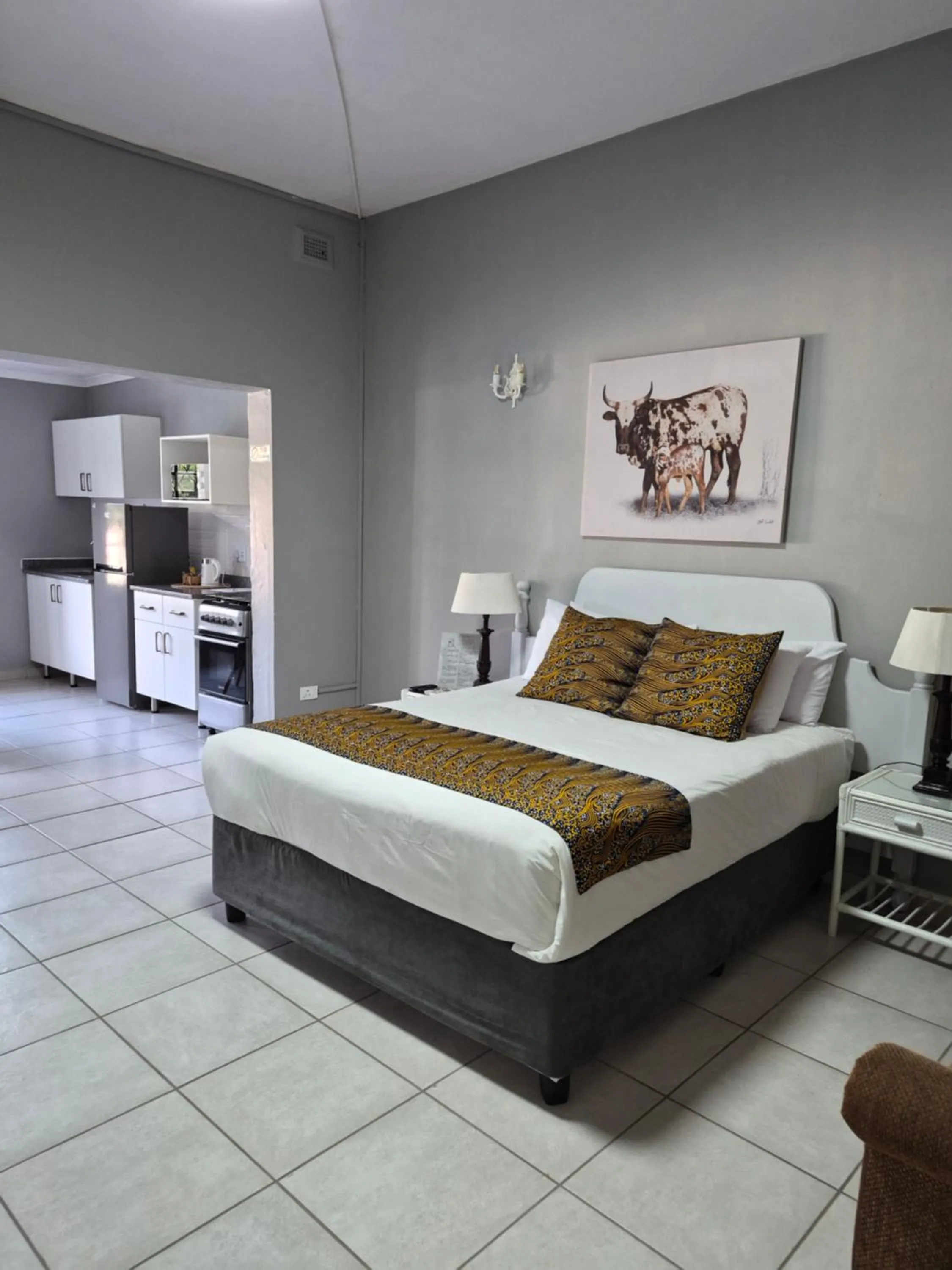 Bed in Fairway Guest Lodge