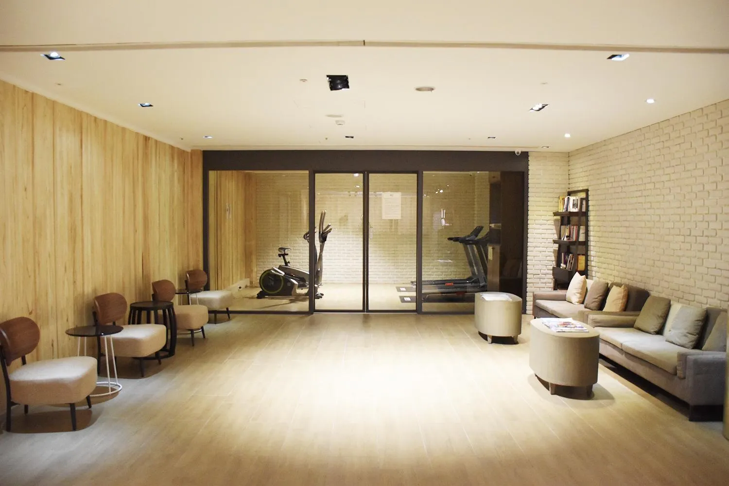 Fitness centre/facilities, Fitness Center/Facilities in Hotel Wo