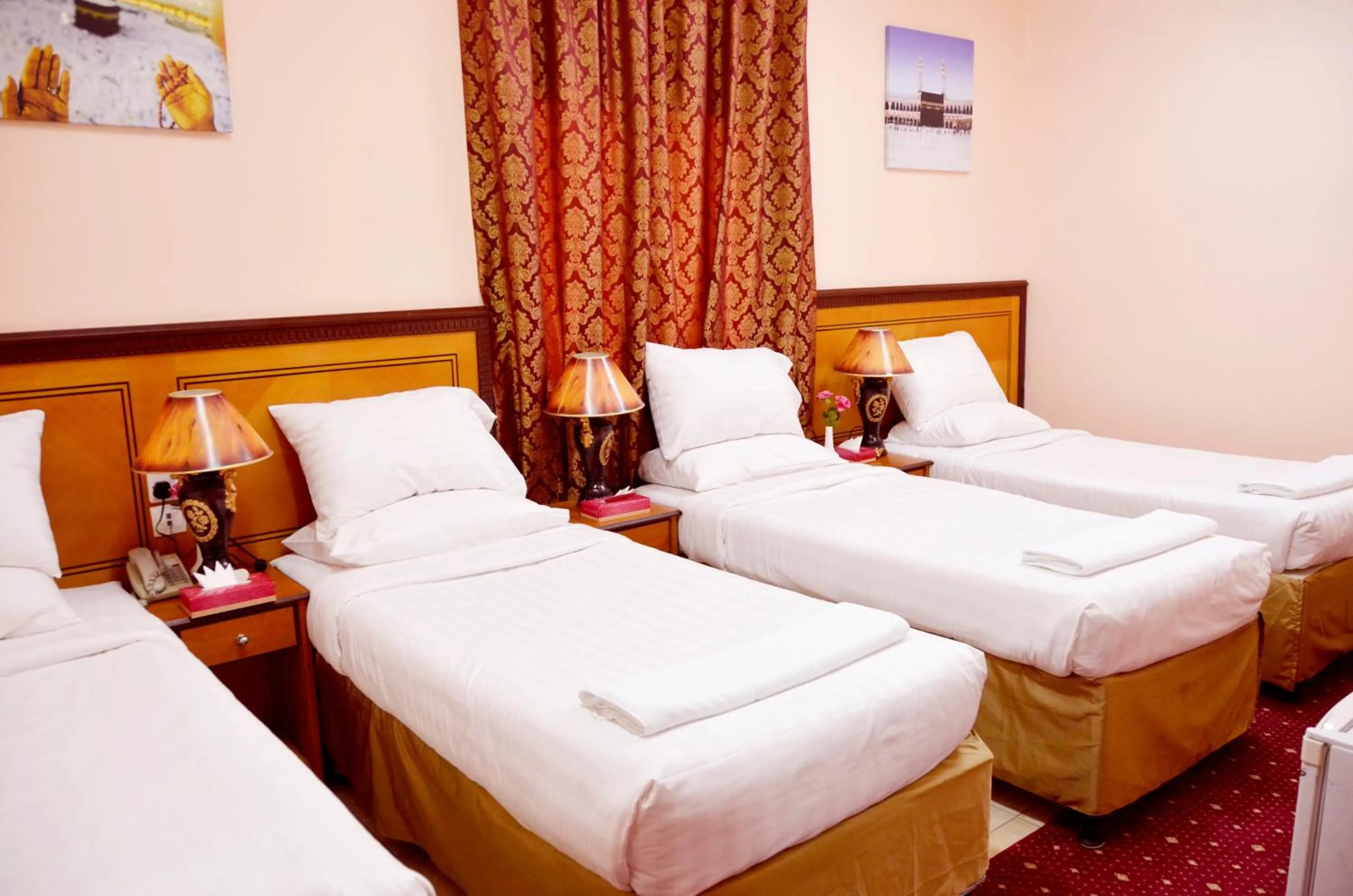 Bedroom in Nada Al Deafah Hotel