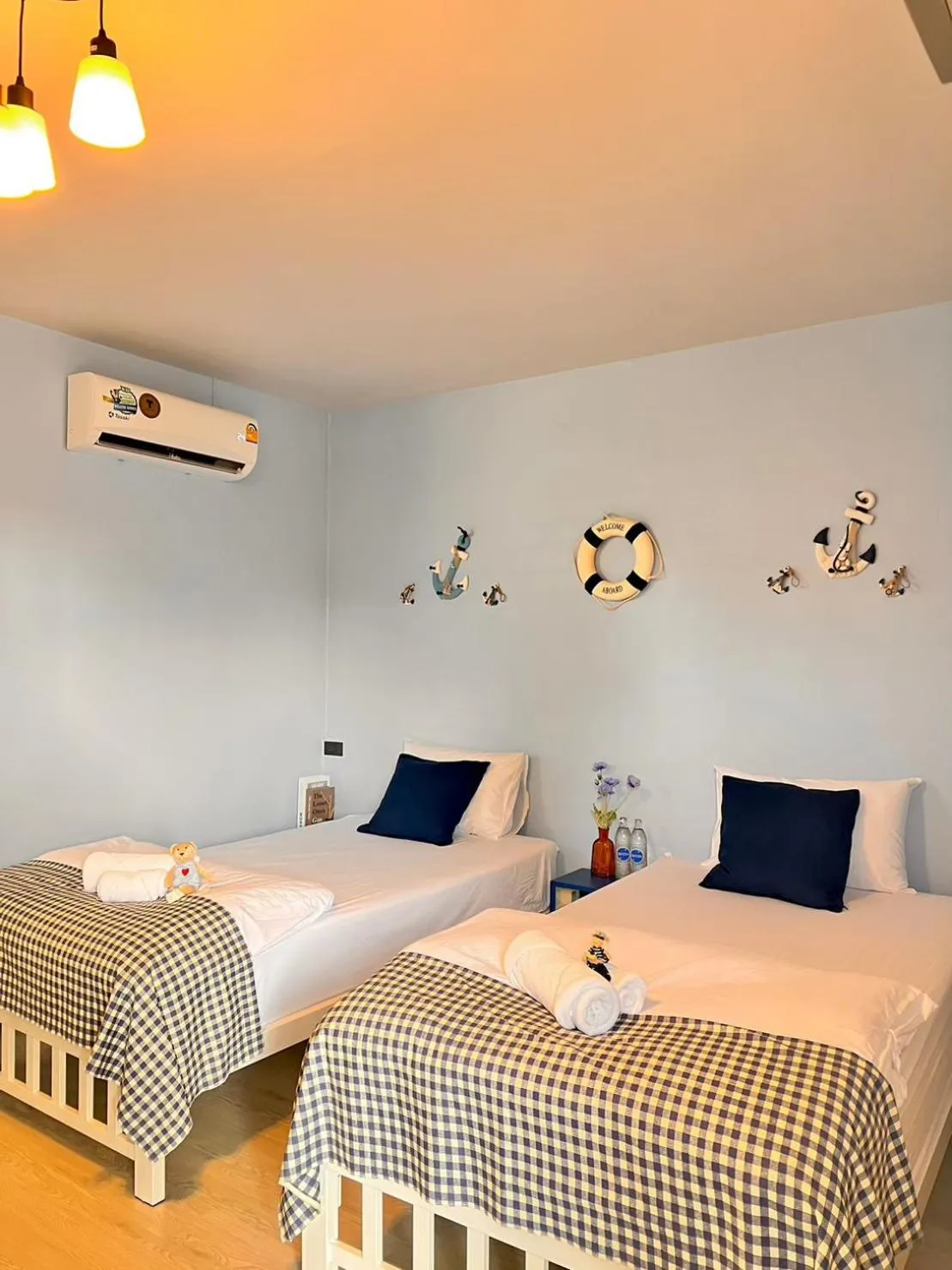 Bed in Triple J hotel Trang