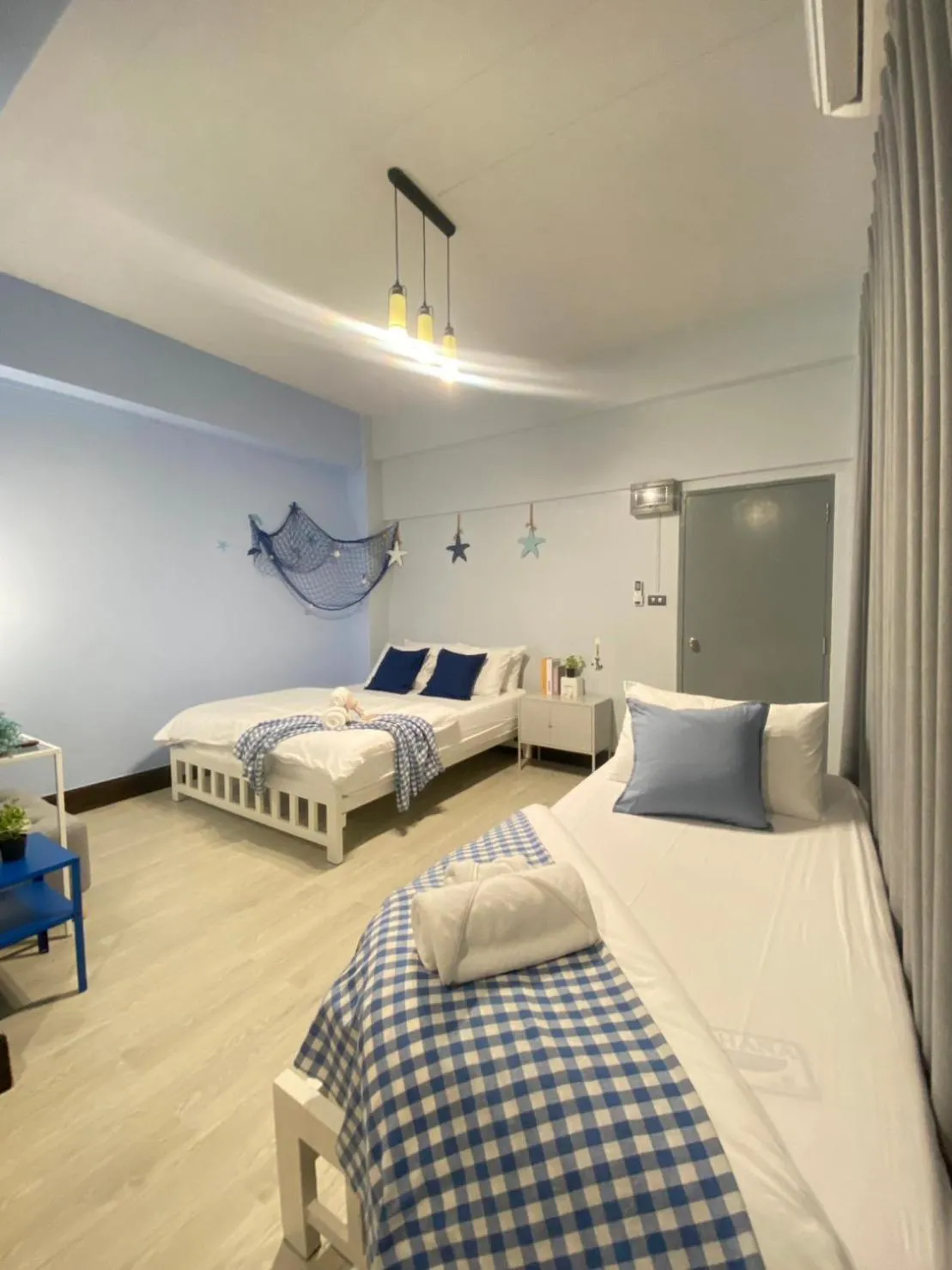 Bed in Triple J hotel Trang