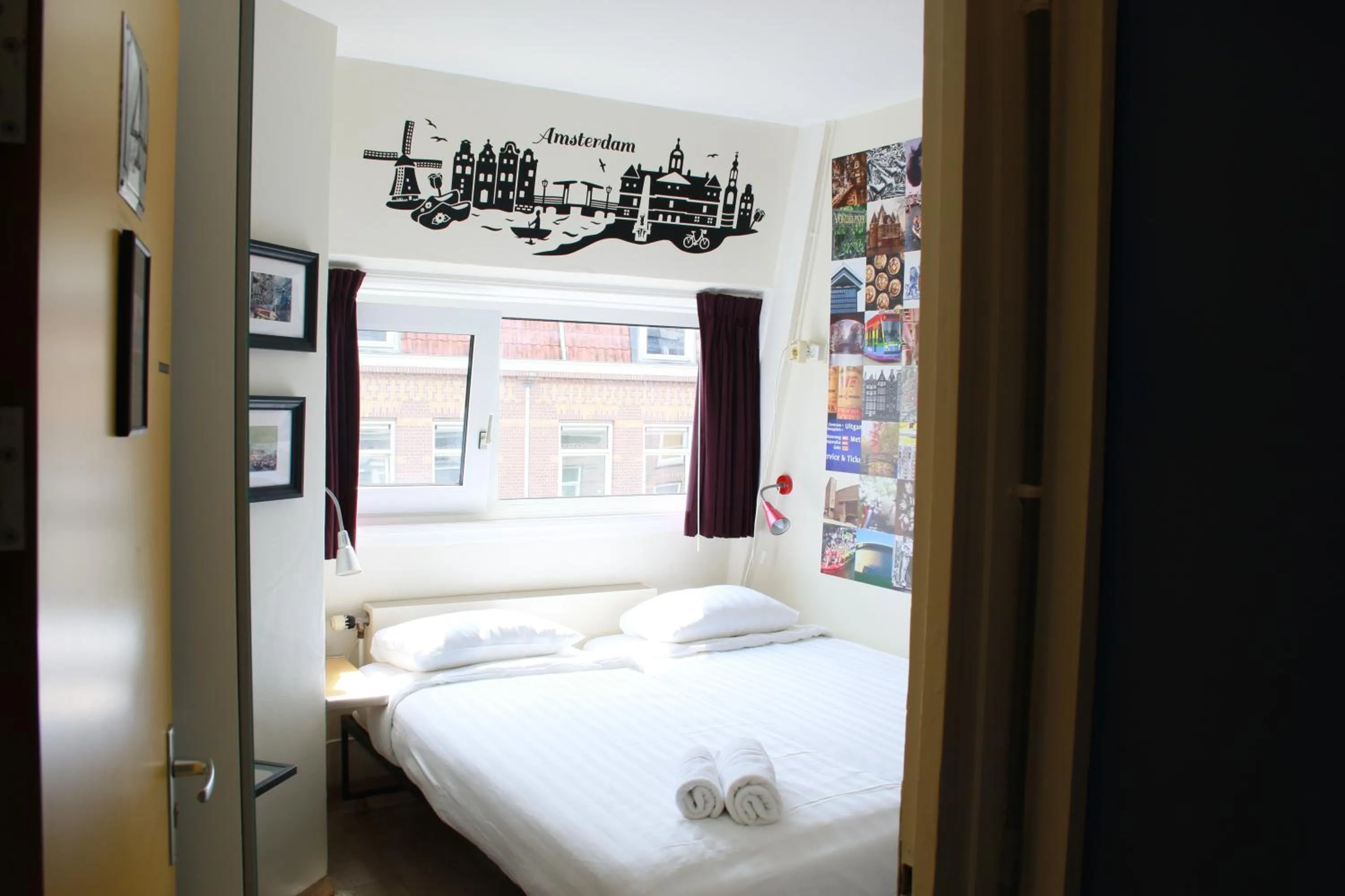 Bed in Bicycle Hotel Amsterdam