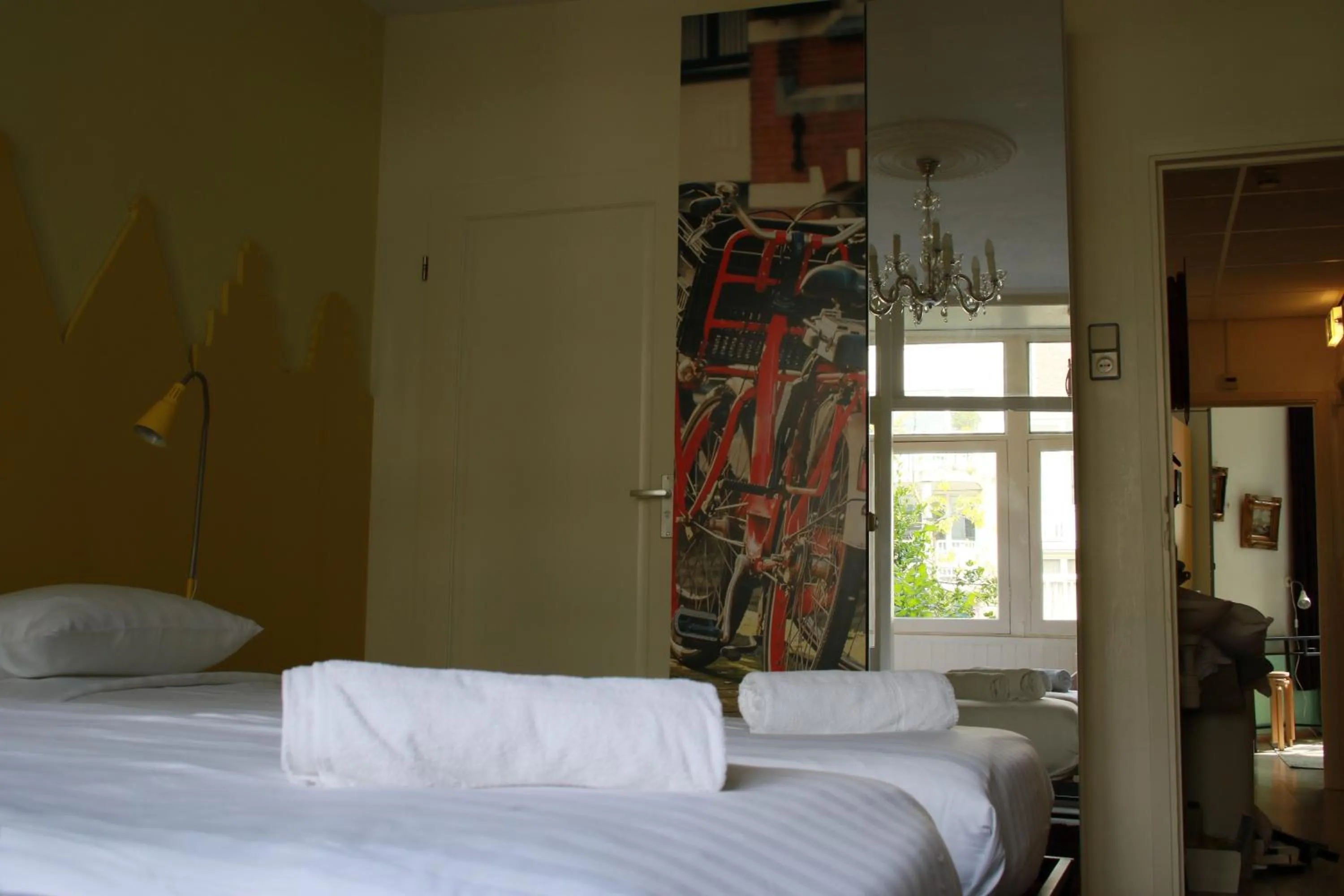 Bed in Bicycle Hotel Amsterdam
